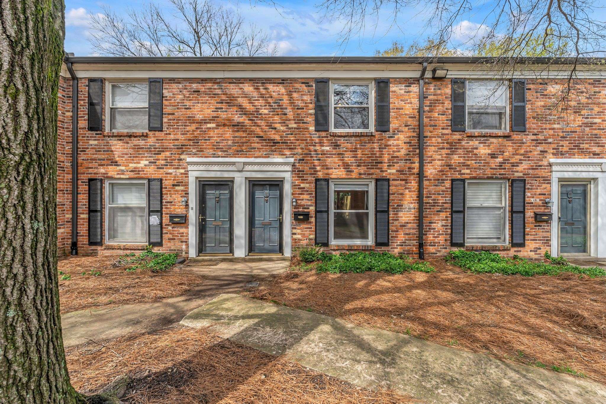 Nashville, TN 37215,5025 Hillsboro Pike #22D