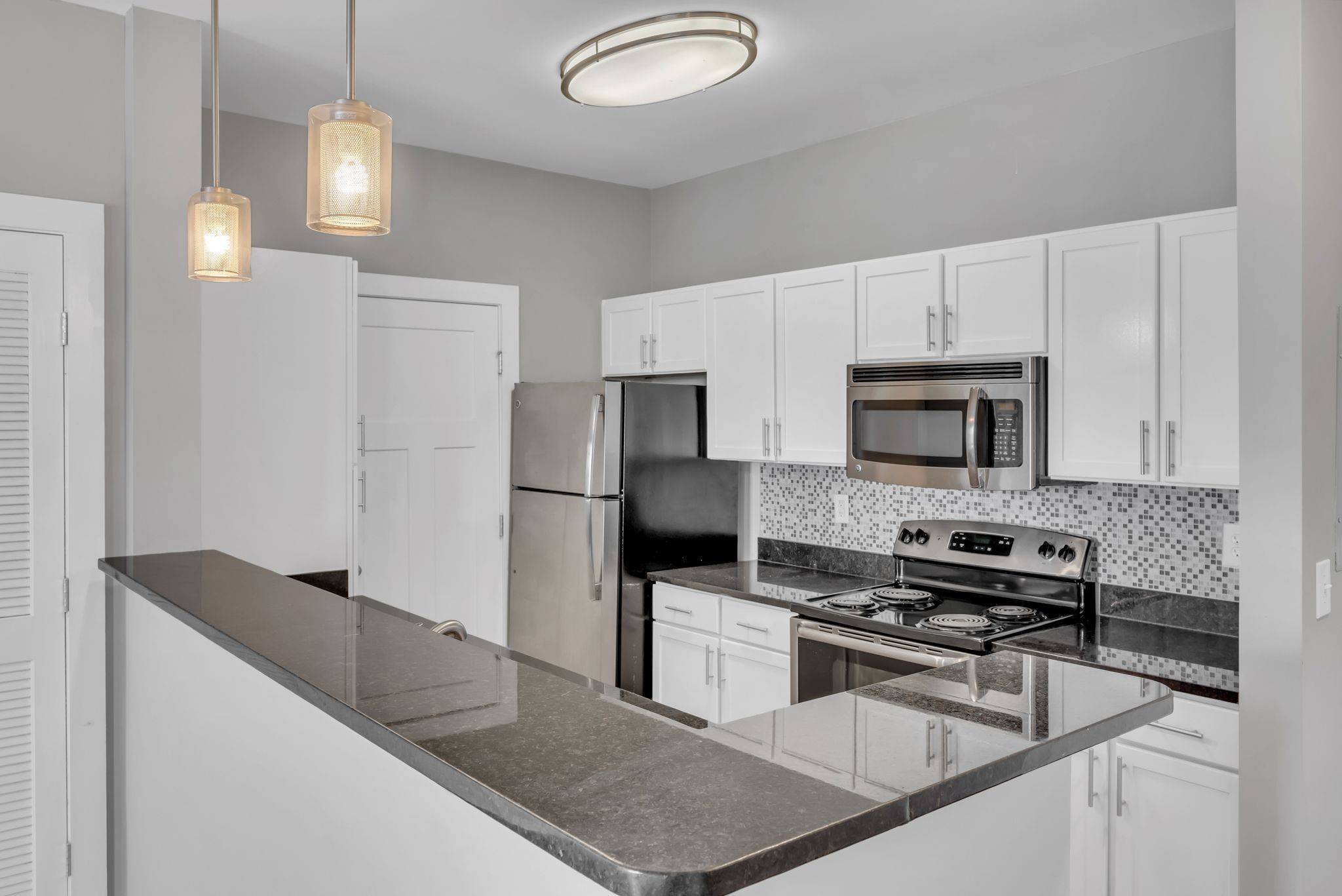 Nashville, TN 37211,2197 Nolensville Pike #306