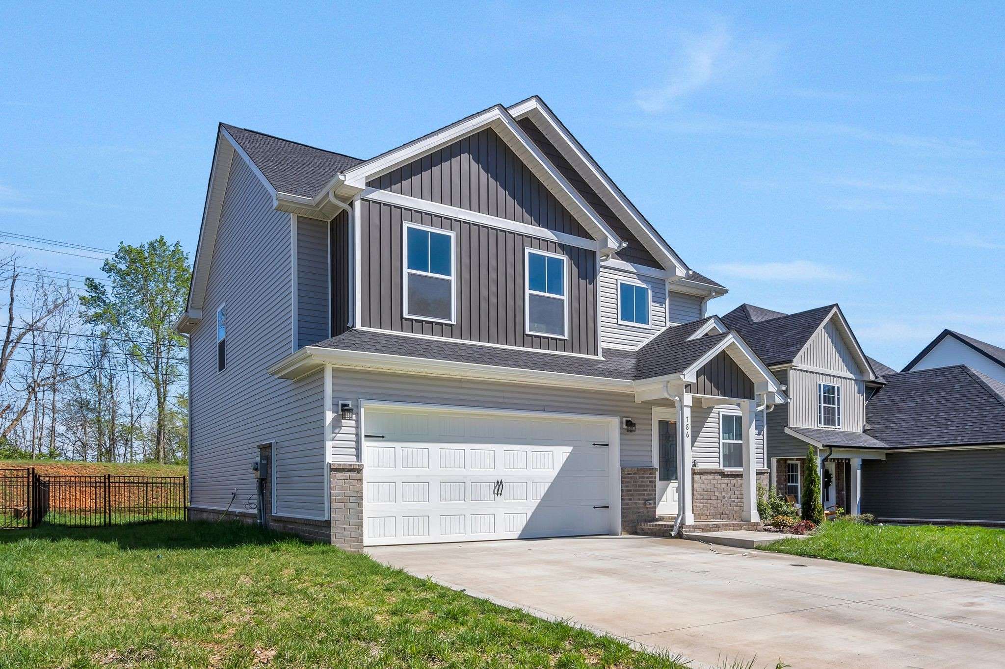 Clarksville, TN 37043,786 Limestone Way