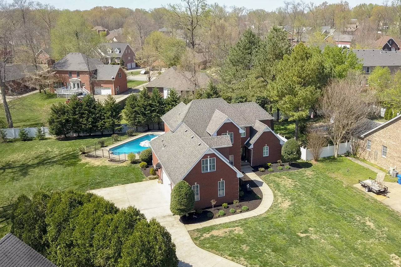Clarksville, TN 37043,160 Yorkshire Dr