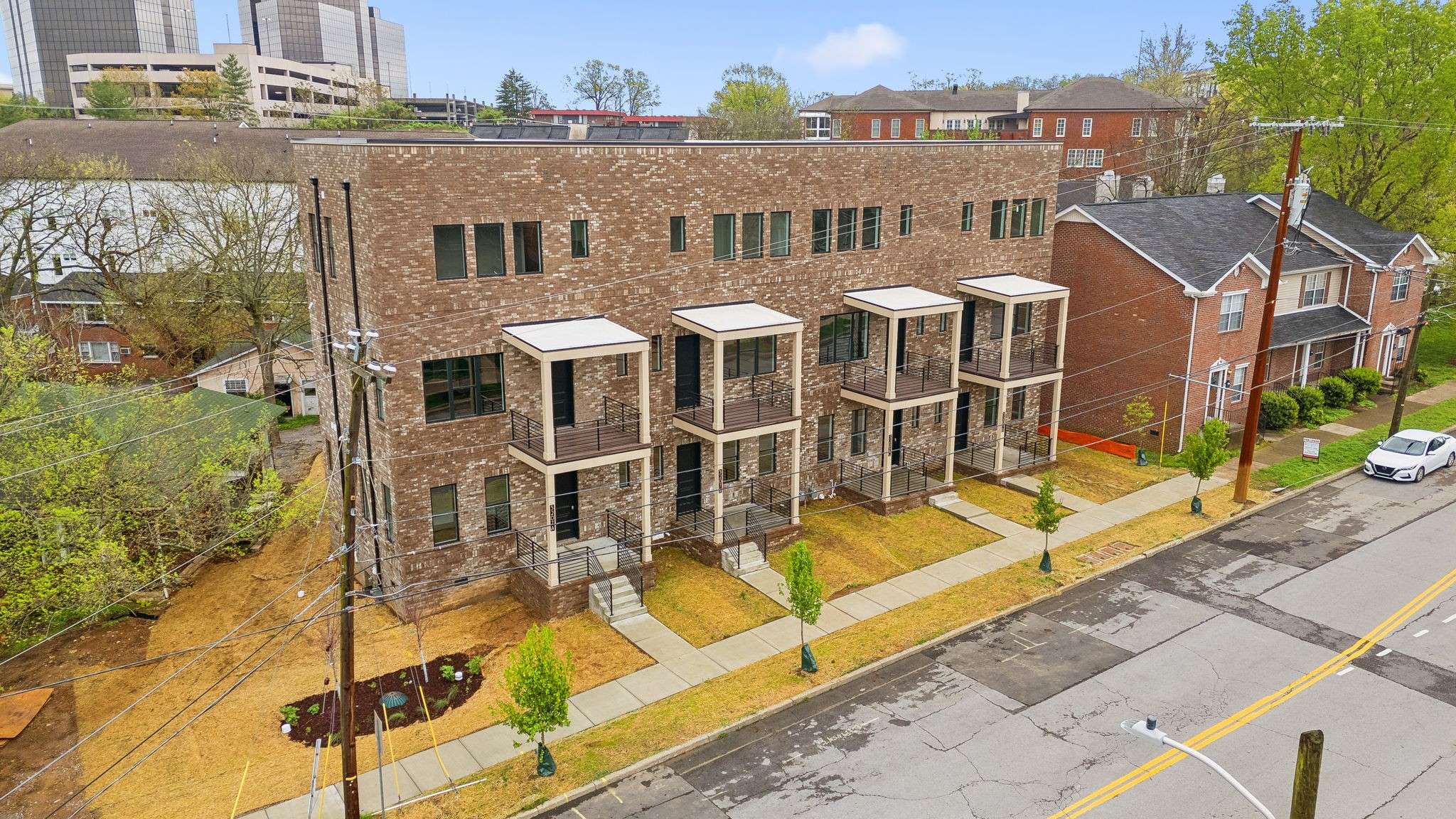 Nashville, TN 37203,3207D Long Blvd