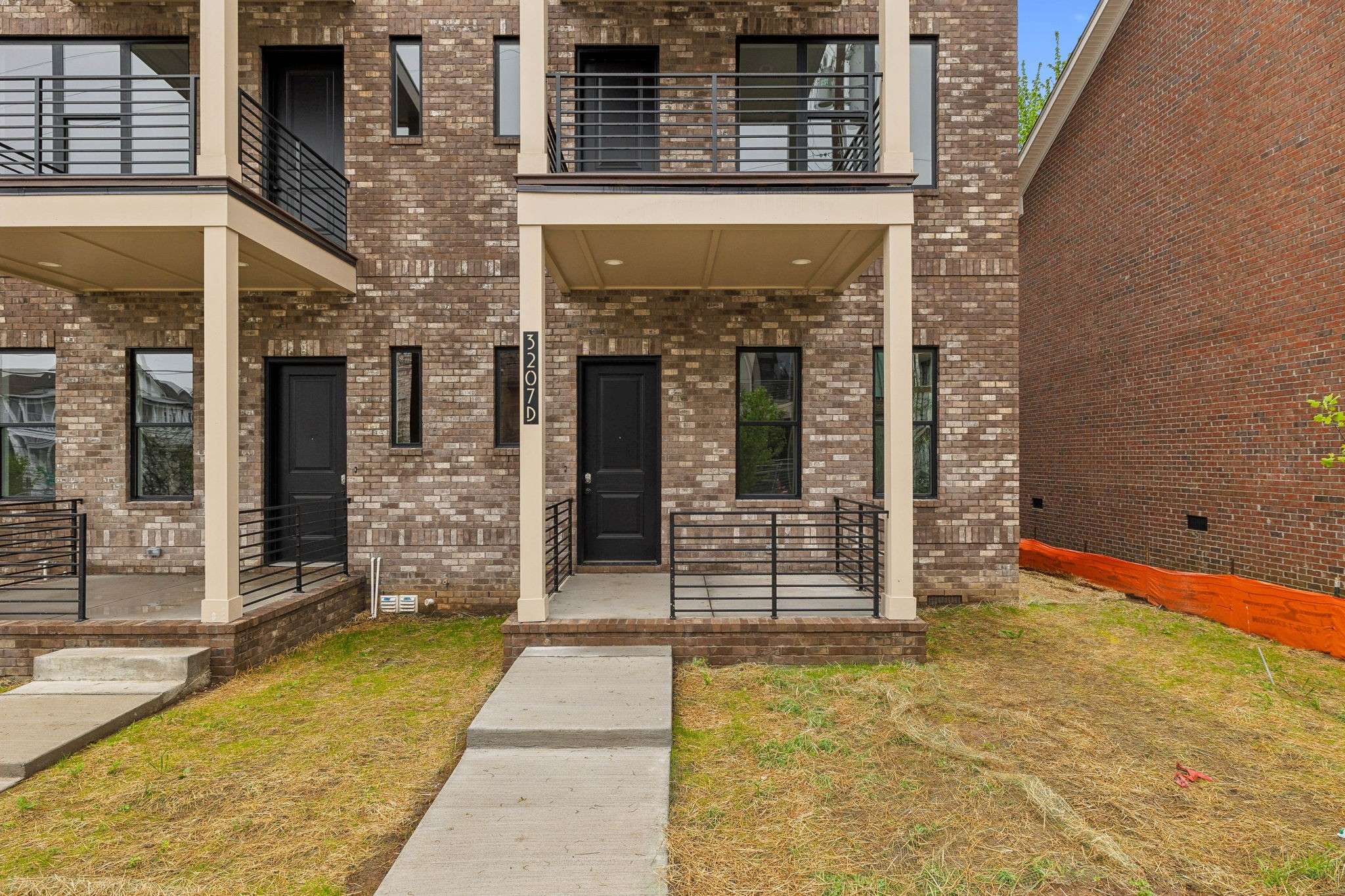 Nashville, TN 37203,3207D Long Blvd