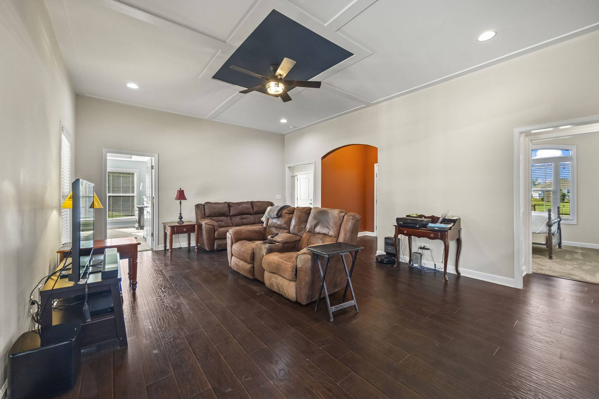 Chapel Hill, TN 37034,305 Sunnyside Dr