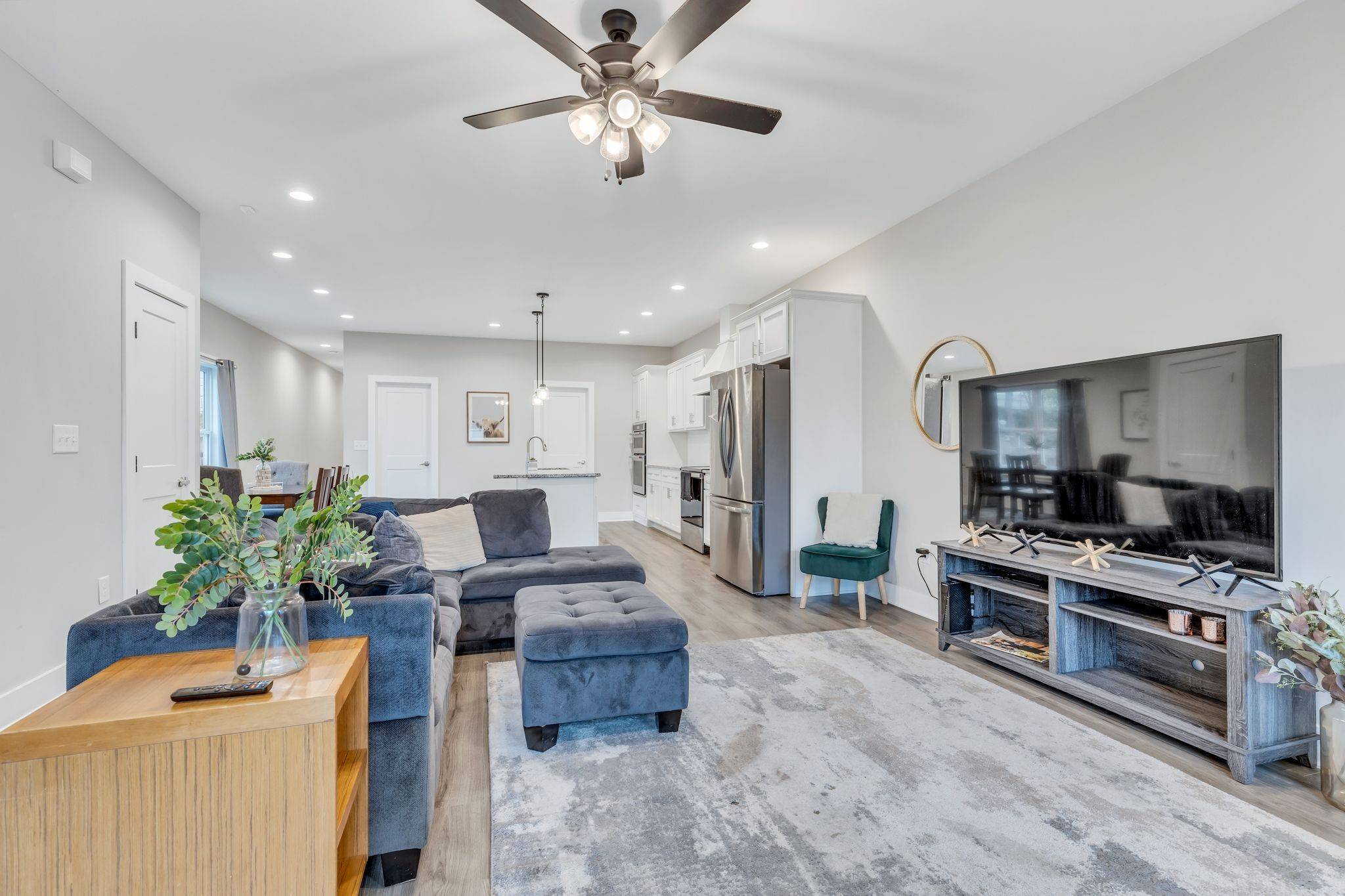 Nashville, TN 37210,125 Lewis St