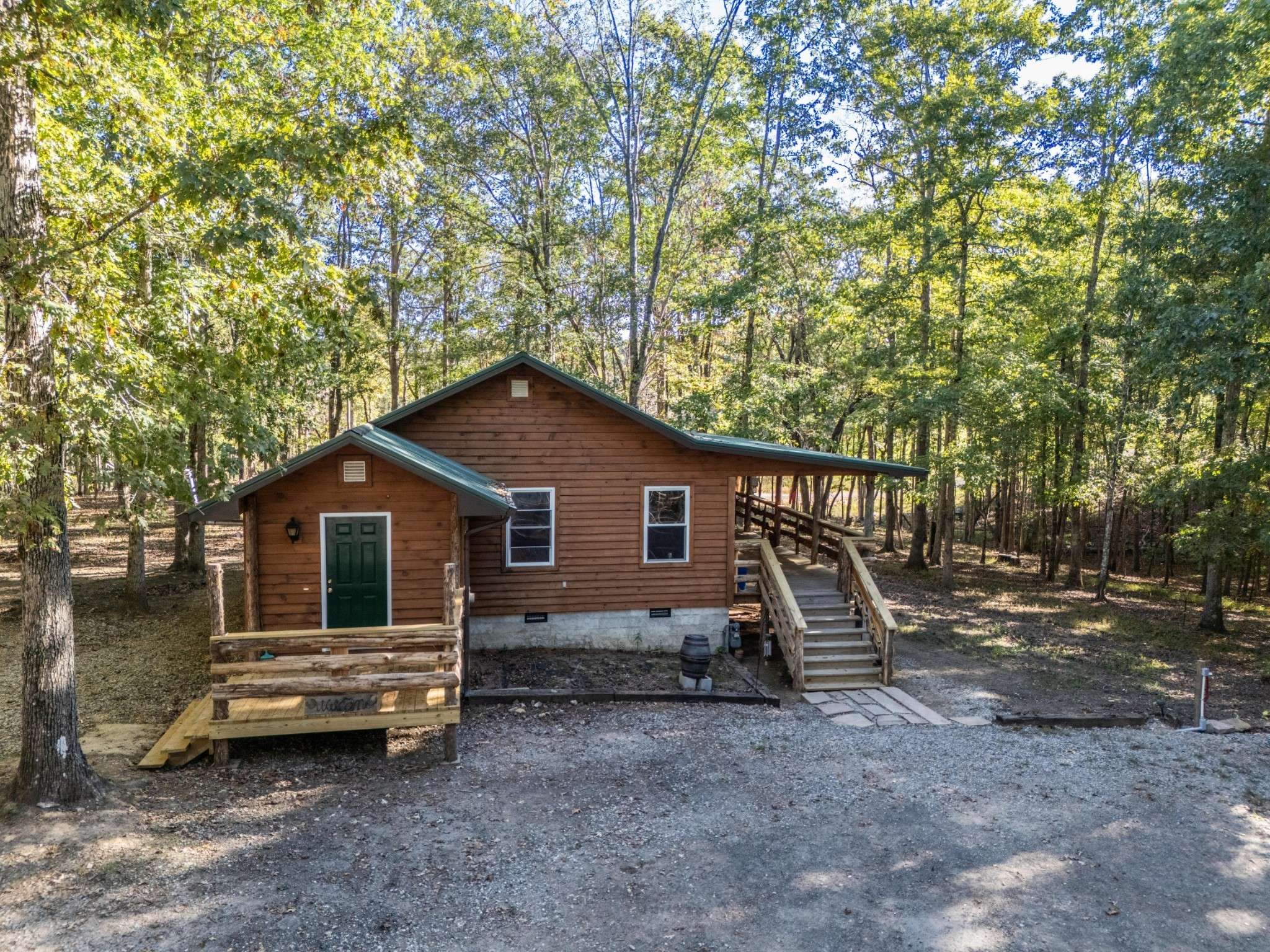 Crossville, TN 38572,13465 Lantana Rd