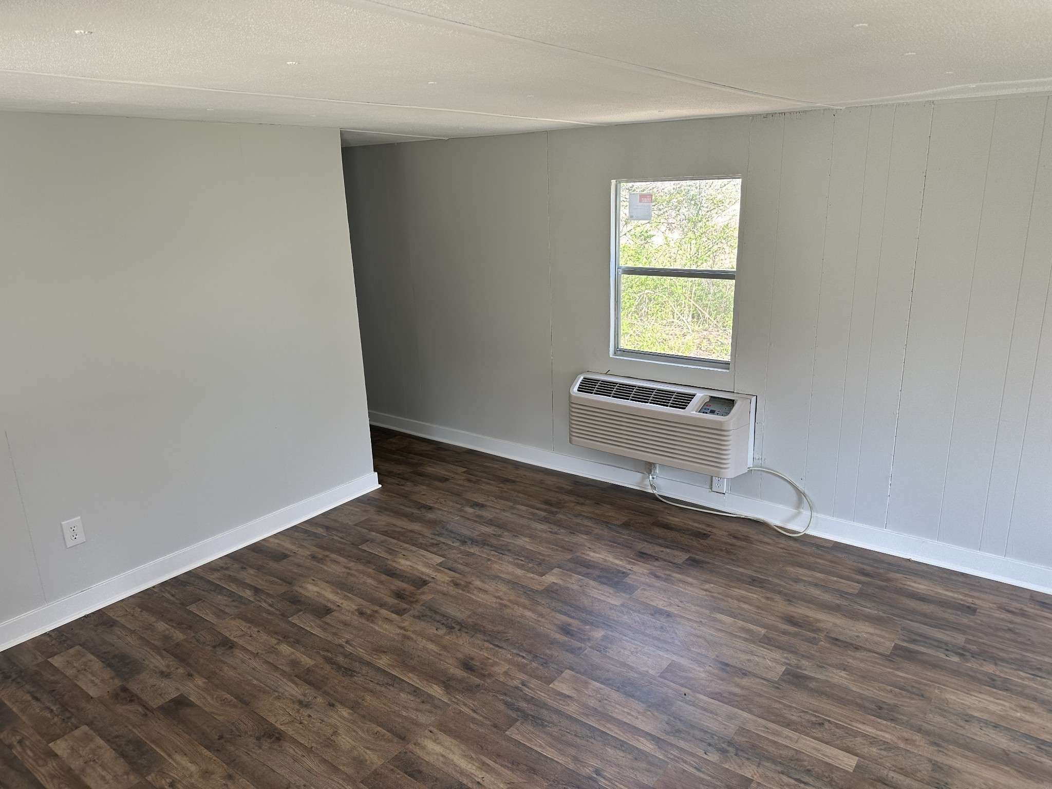 Baxter, TN 38544,870 Jack Lewis Rd
