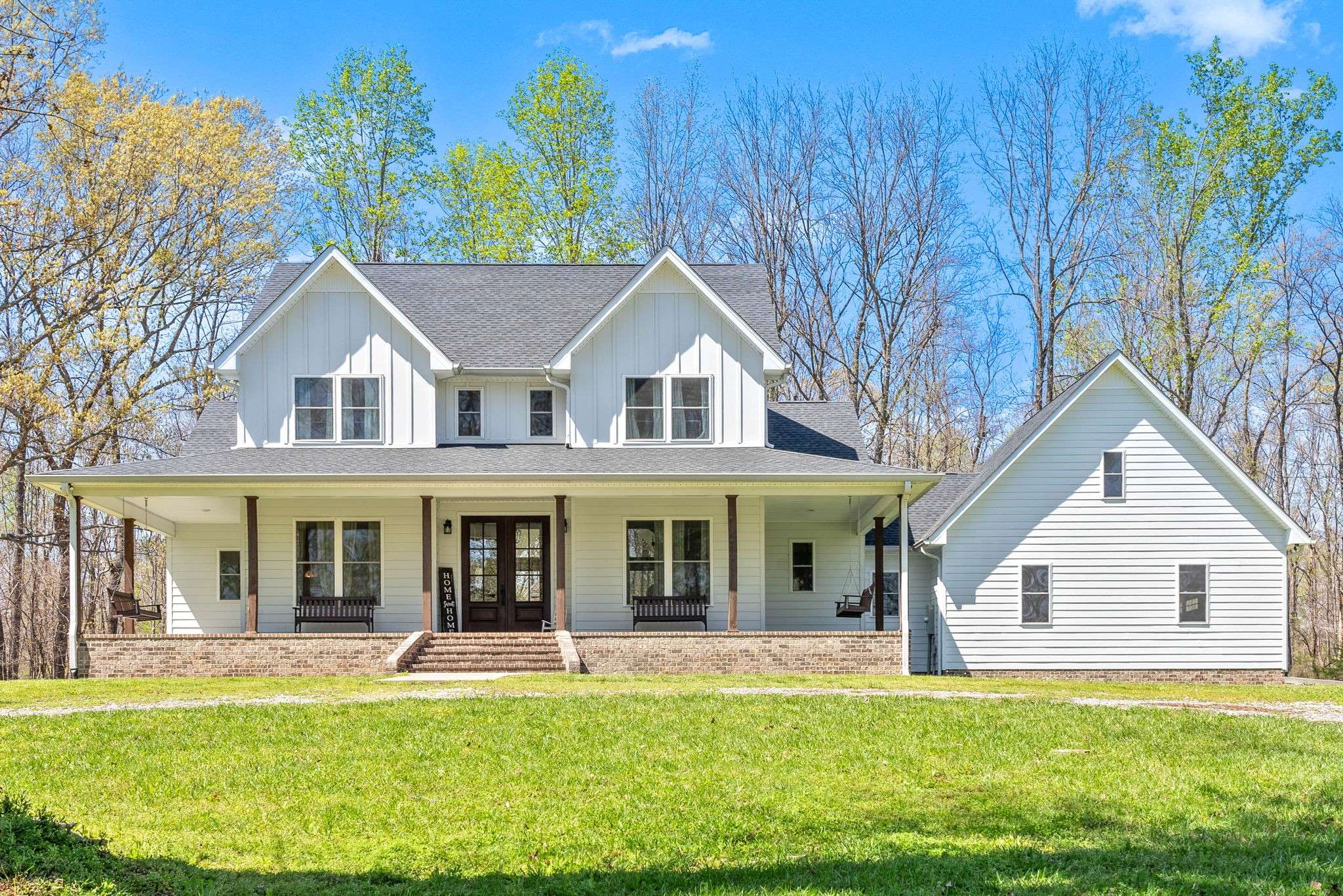Erin, TN 37061,234 Davis Ln