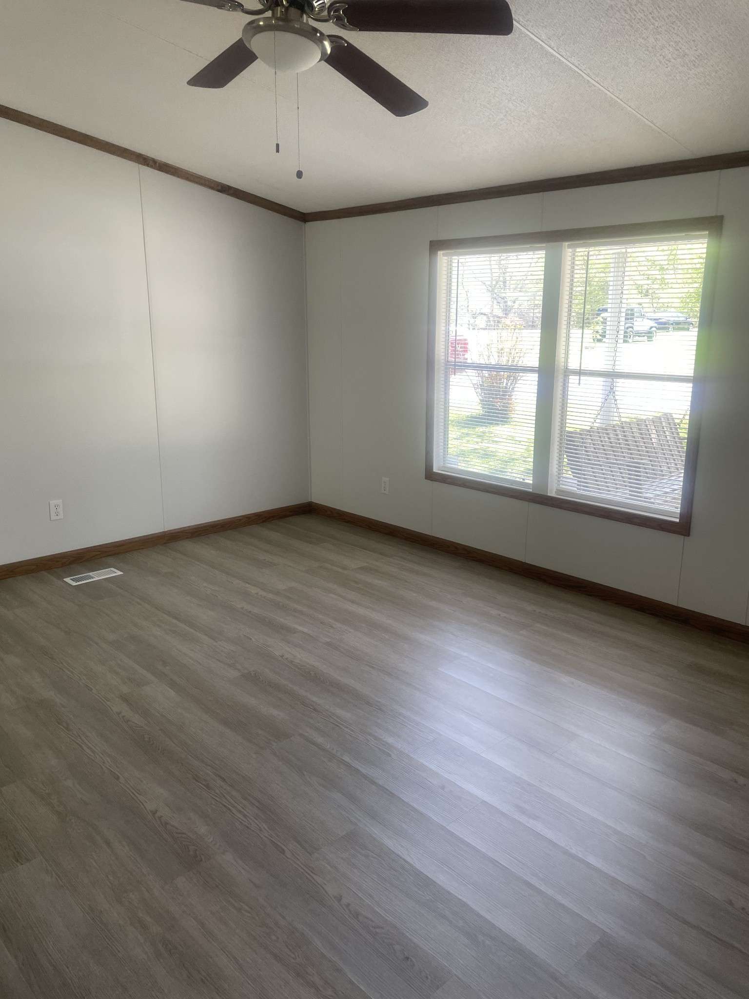 Lawrenceburg, TN 38464,308 Lee St #E