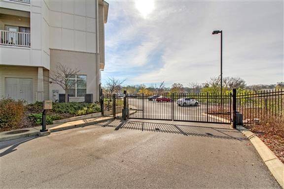 Nashville, TN 37211,2197 Nolensville Pike #203