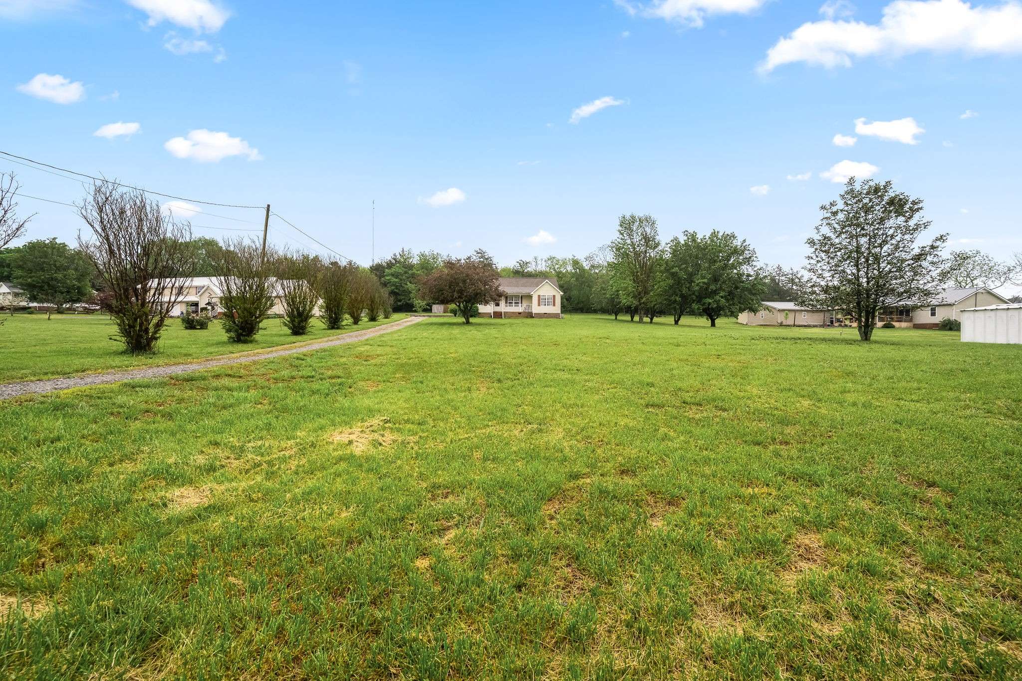 Petersburg, TN 37144,9 Volunteer Rd