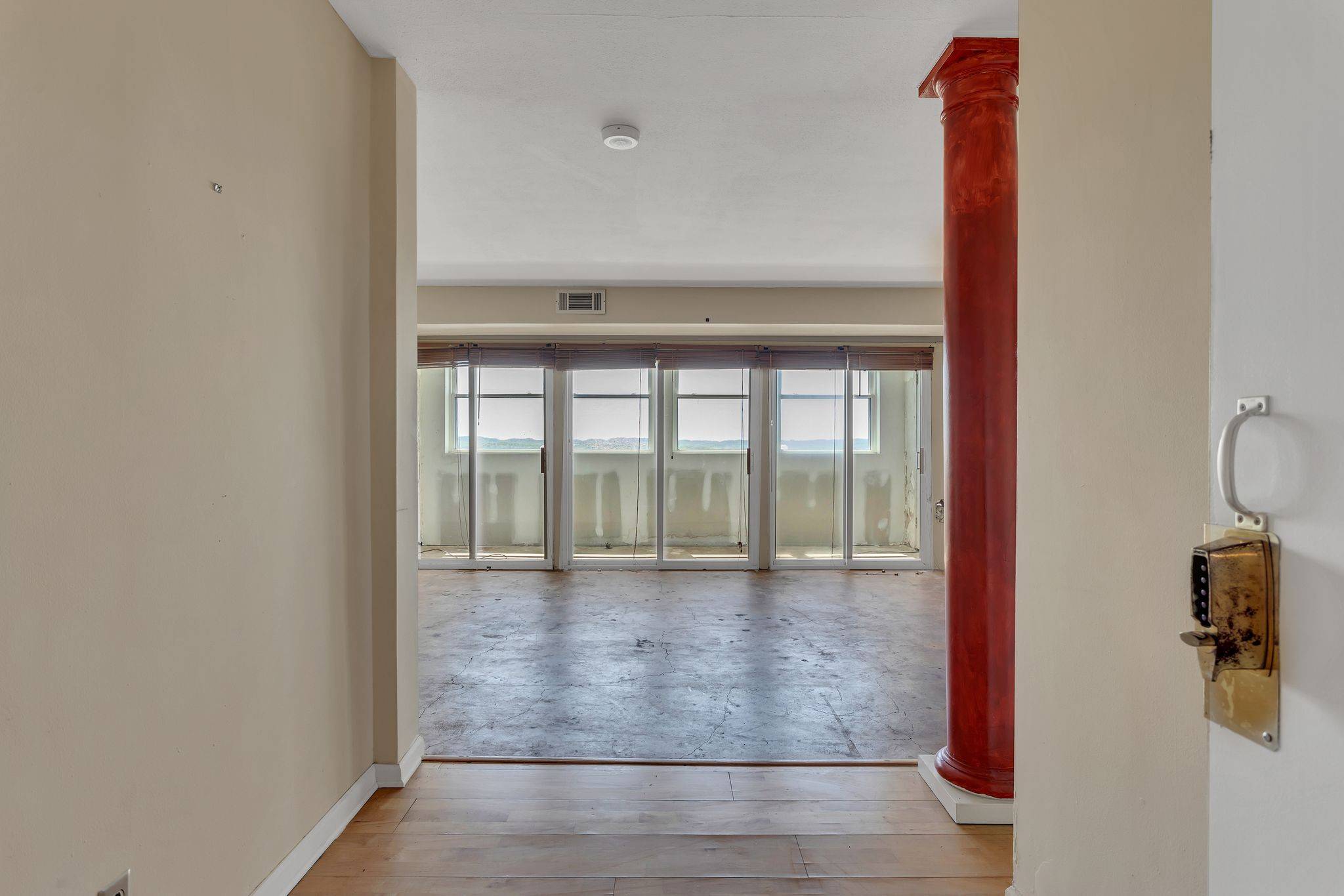 Nashville, TN 37203,3415 West End Ave #1012