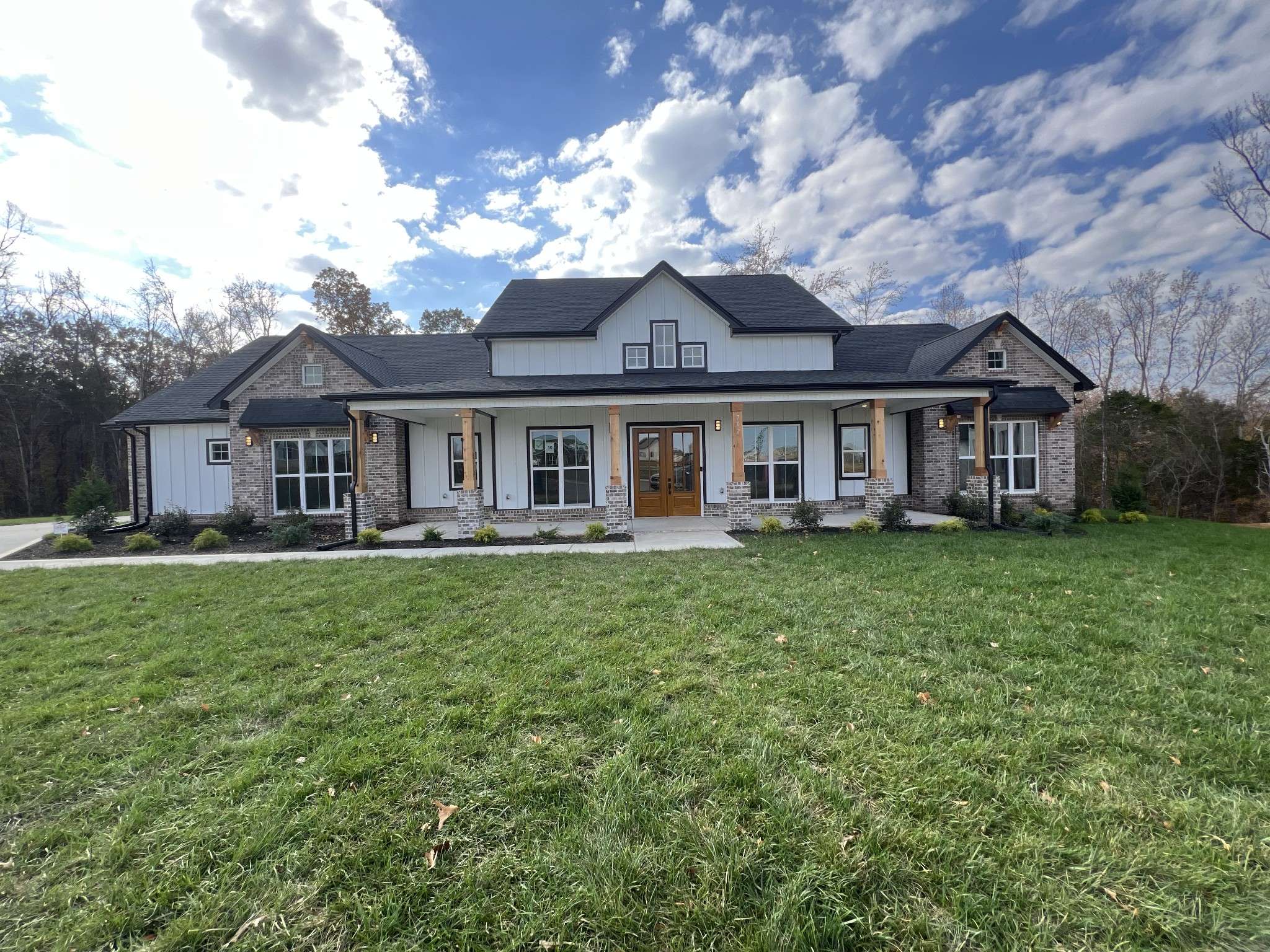 Clarksville, TN 37043,702 Sandringham Ct