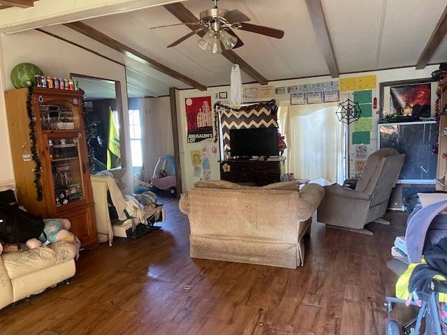 Hohenwald, TN 38462,220 W 4th Ave