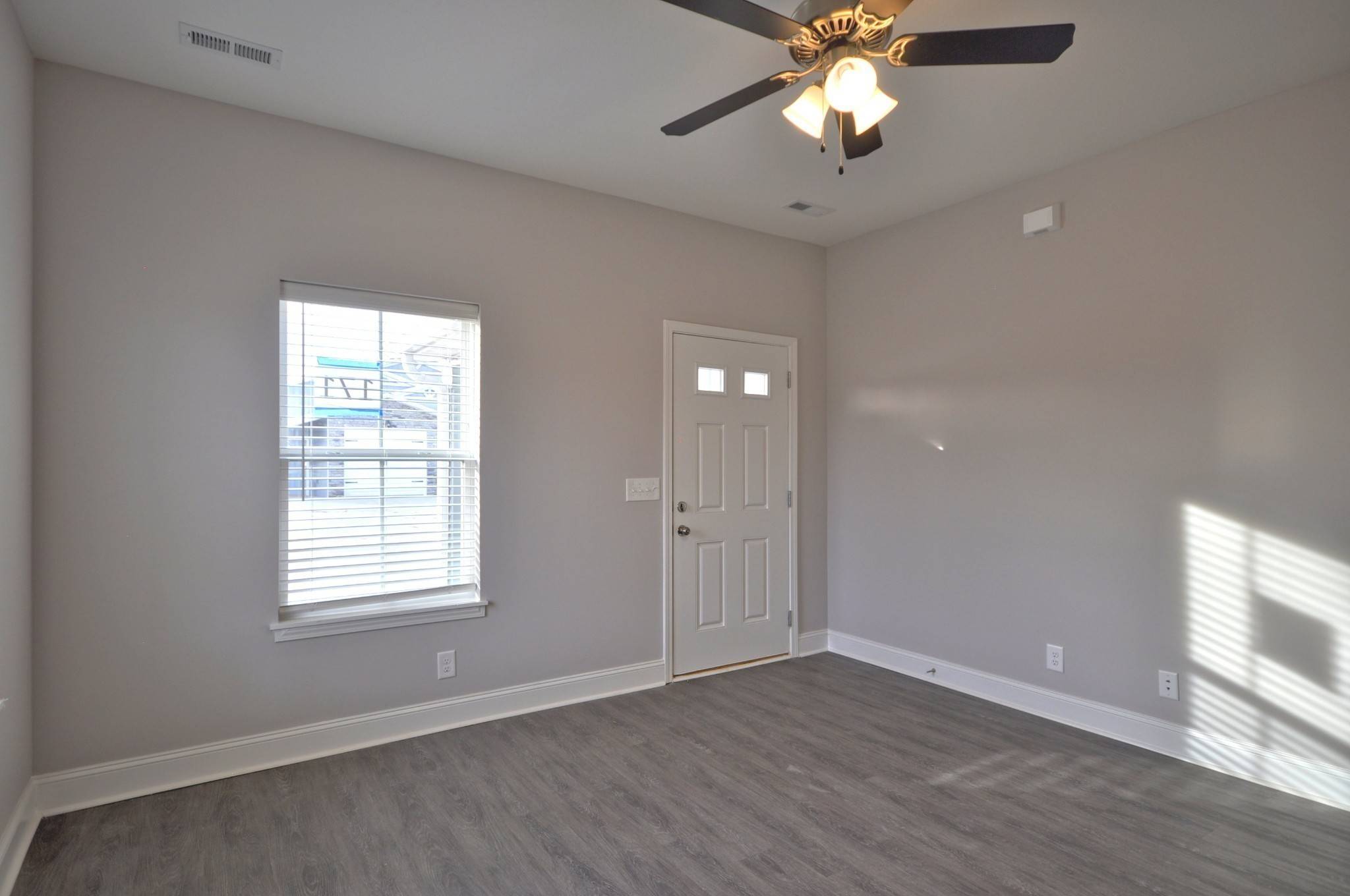 Clarksville, TN 37043,190 BAINBRIDGE DRIVE #B