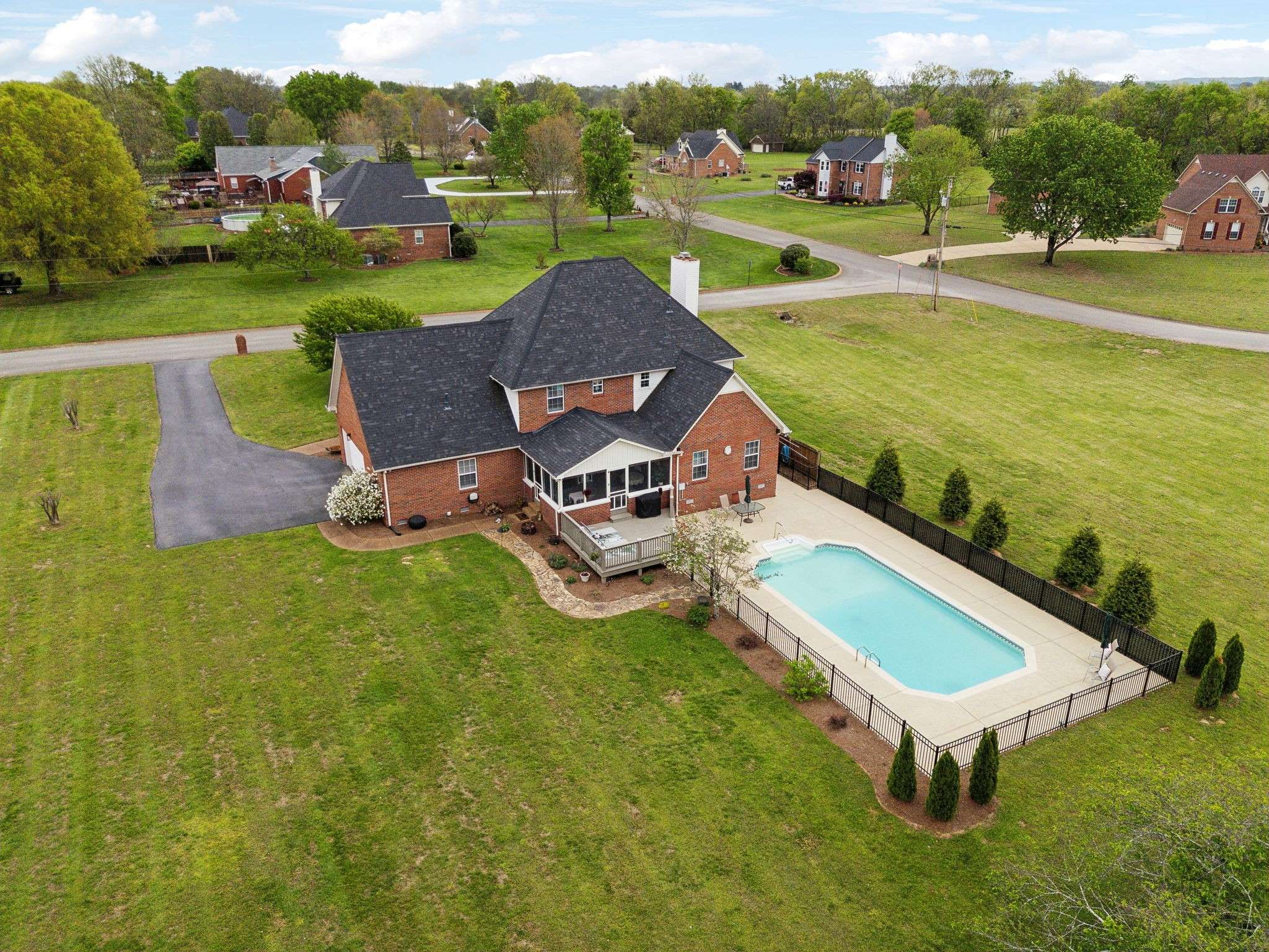 Columbia, TN 38401,1401 Caroline Ct