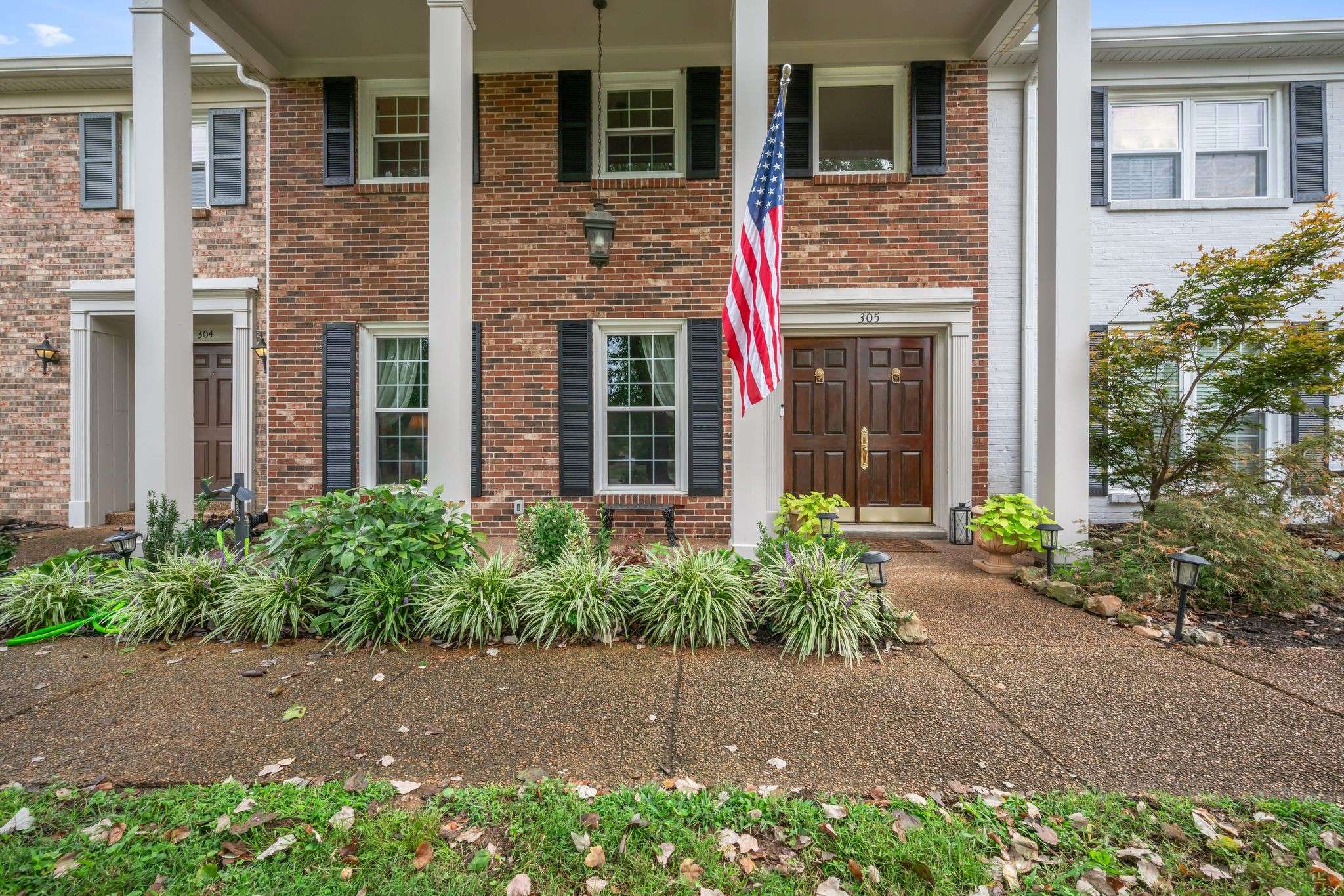 Nashville, TN 37221,8300 Sawyer Brown Rd #A305