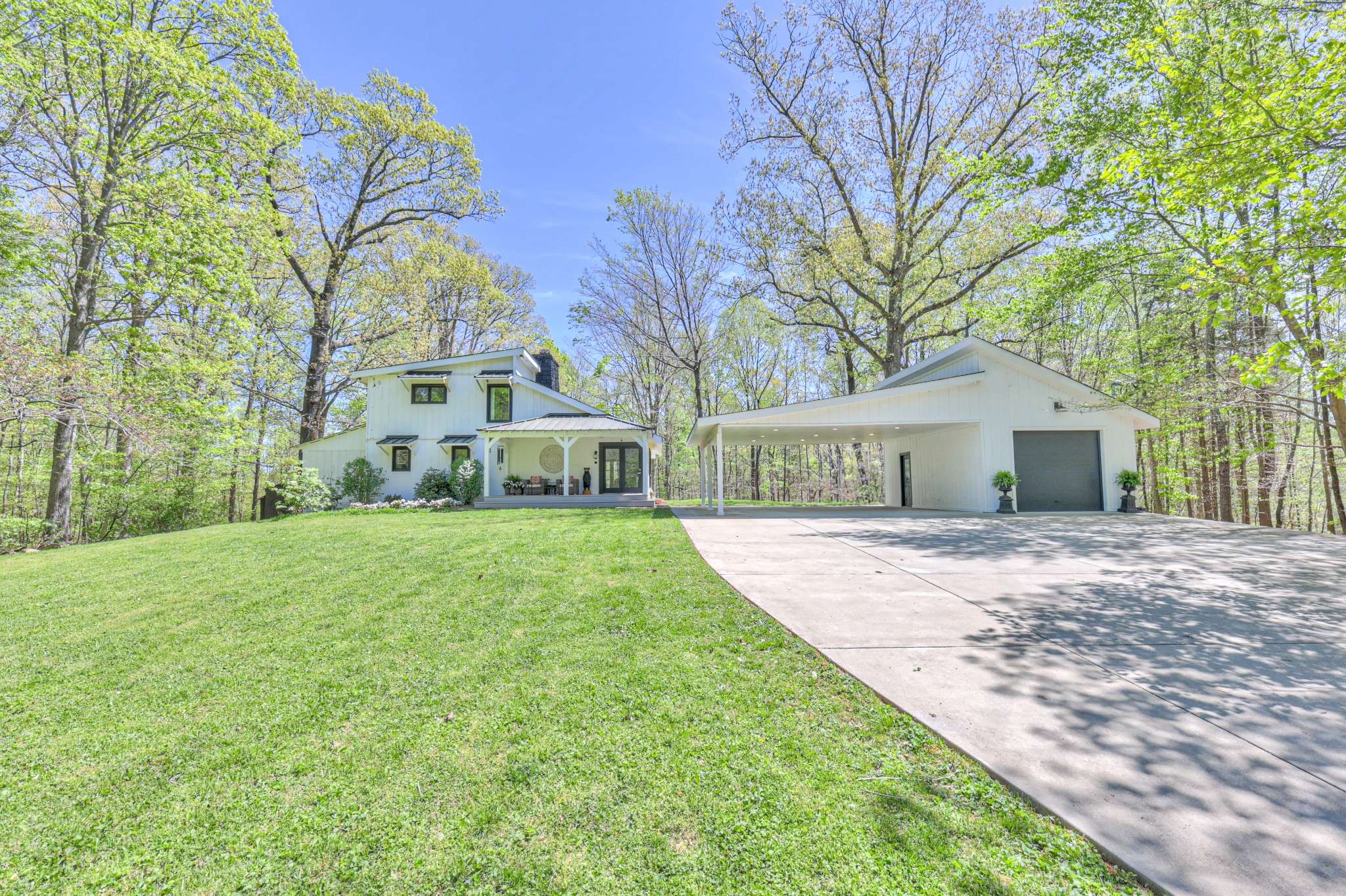 Nashville, TN 37221,8583 Lewis Rd