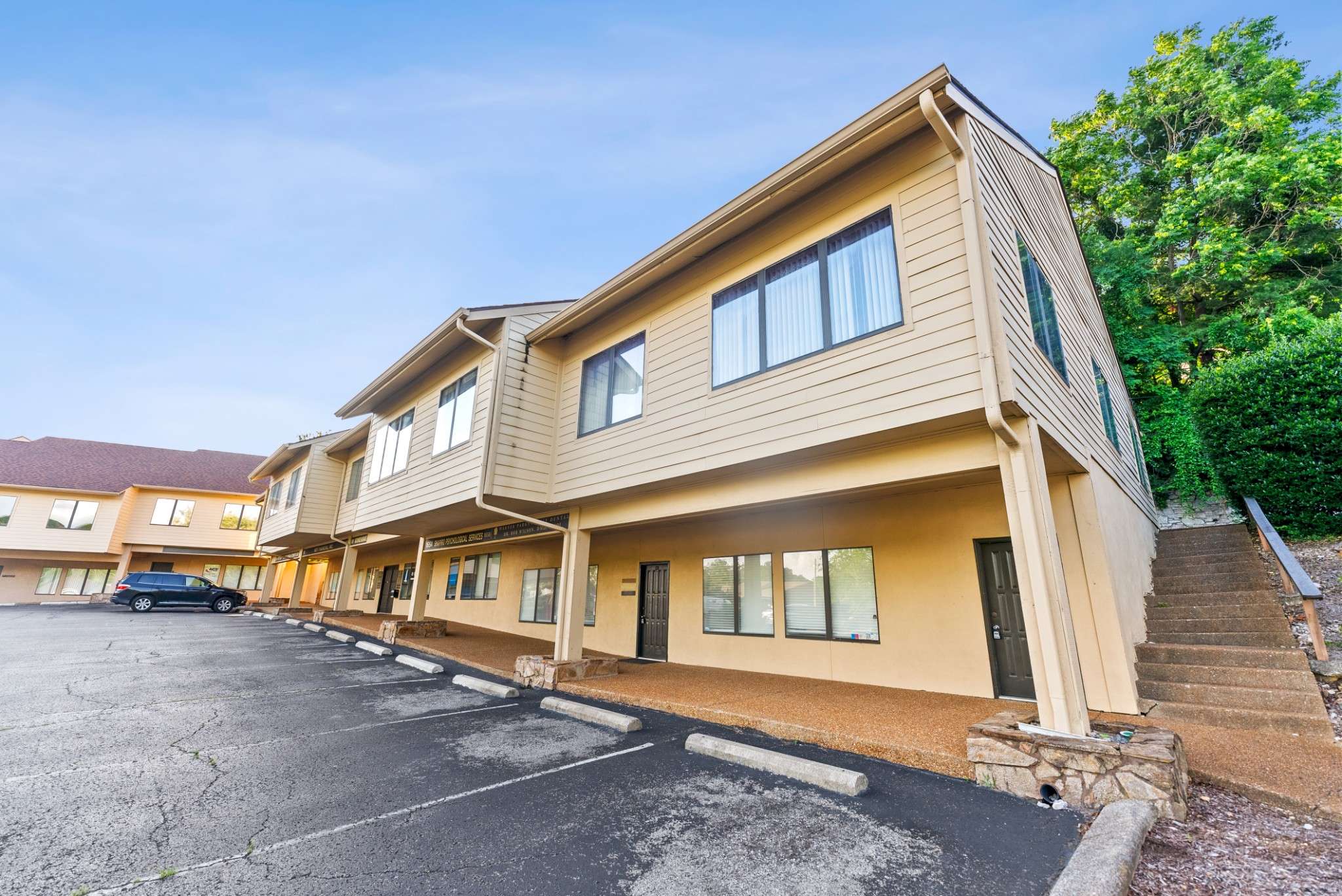Nashville, TN 37221,165 Belle Forest Cir