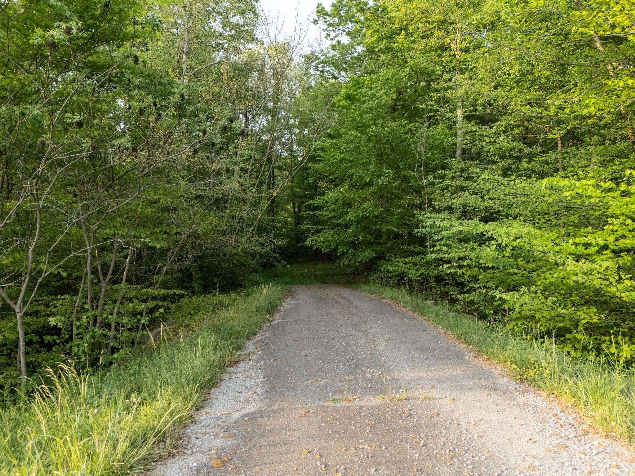 Flintville, TN 37335,2694 Winchester Hwy