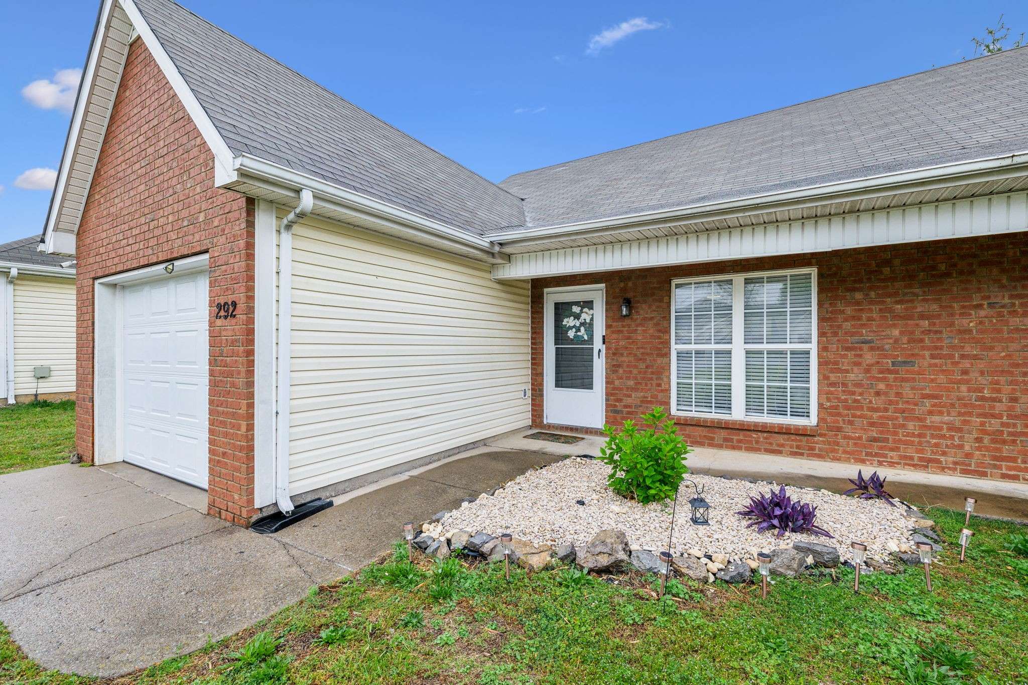 Murfreesboro, TN 37128,292 Indian Park Dr