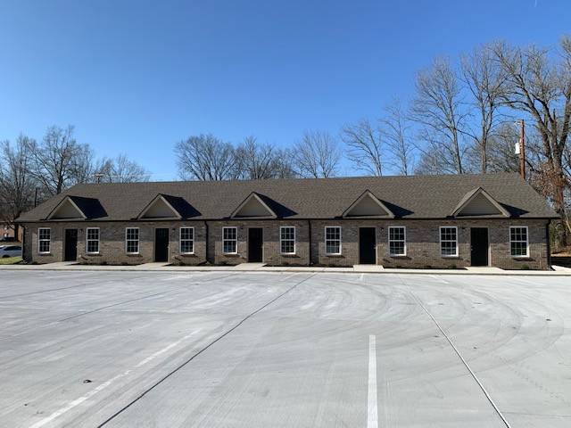 Shelbyville, TN 37160,807F Belmont Ave #F