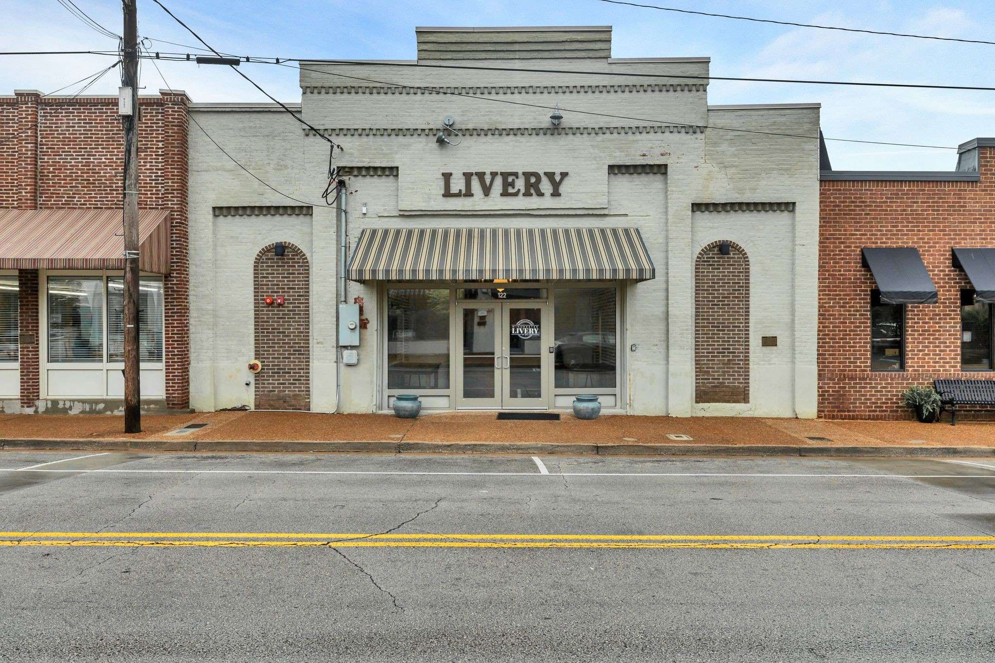 Winchester, TN 37398,122 N Jefferson St