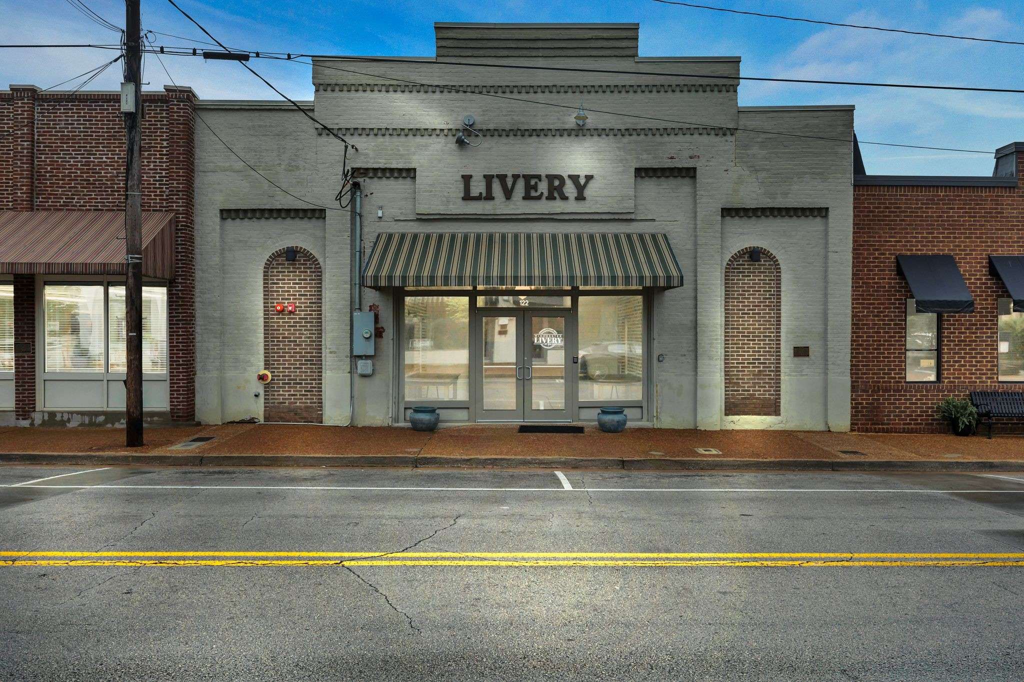Winchester, TN 37398,122 N Jefferson St