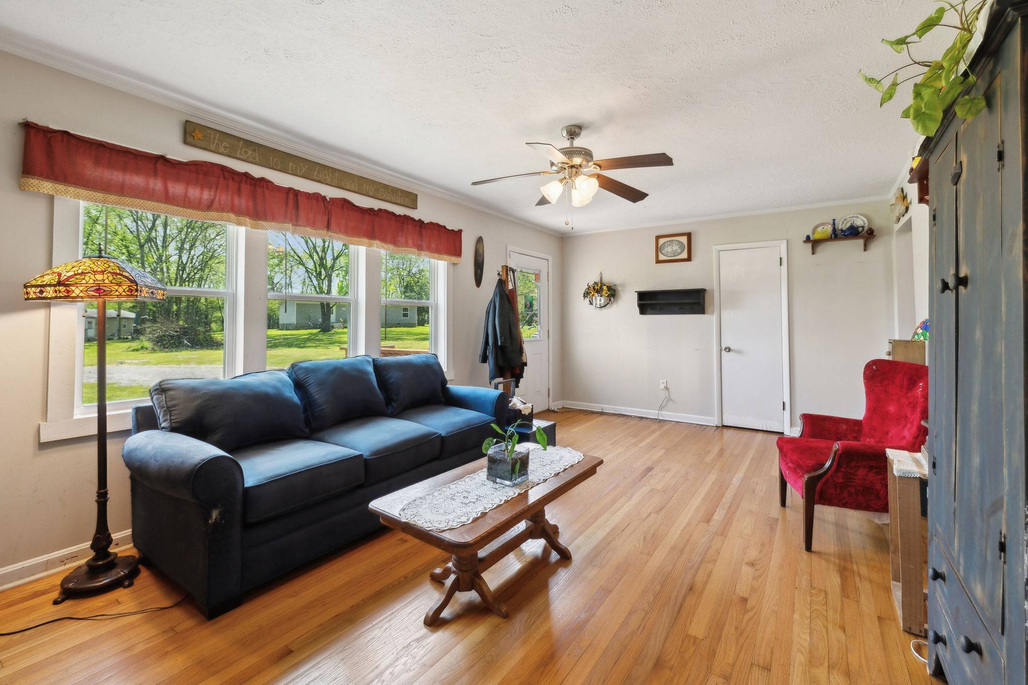 Gordonsville, TN 38563,319 Hogan Rd