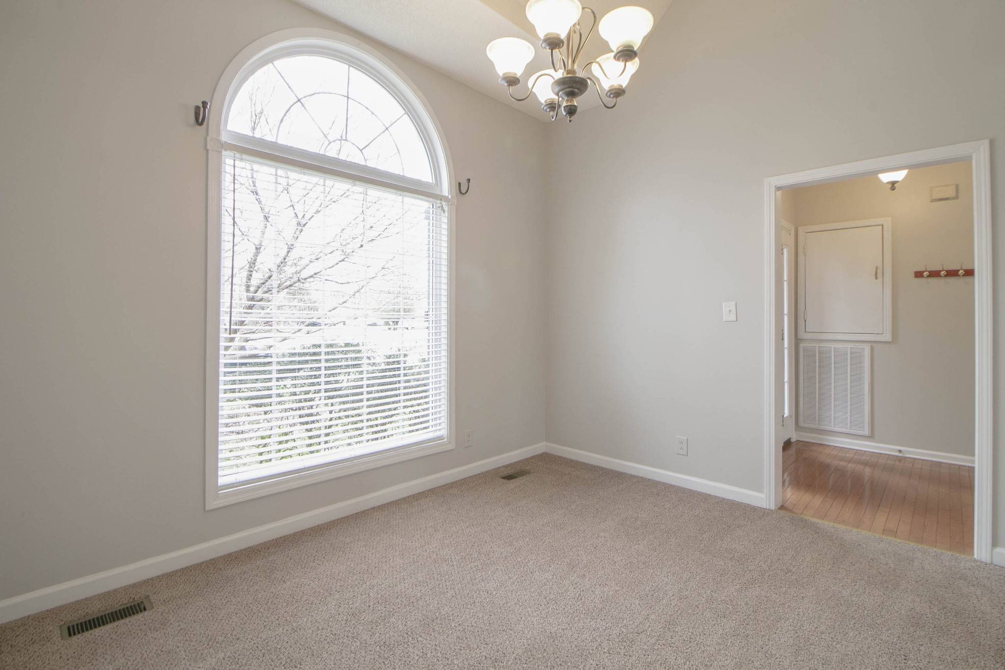 Clarksville, TN 37043,285 Sunny Slope Court