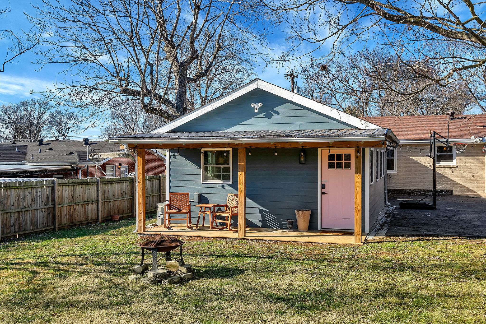 Nashville, TN 37209,474 Sunliner Dr