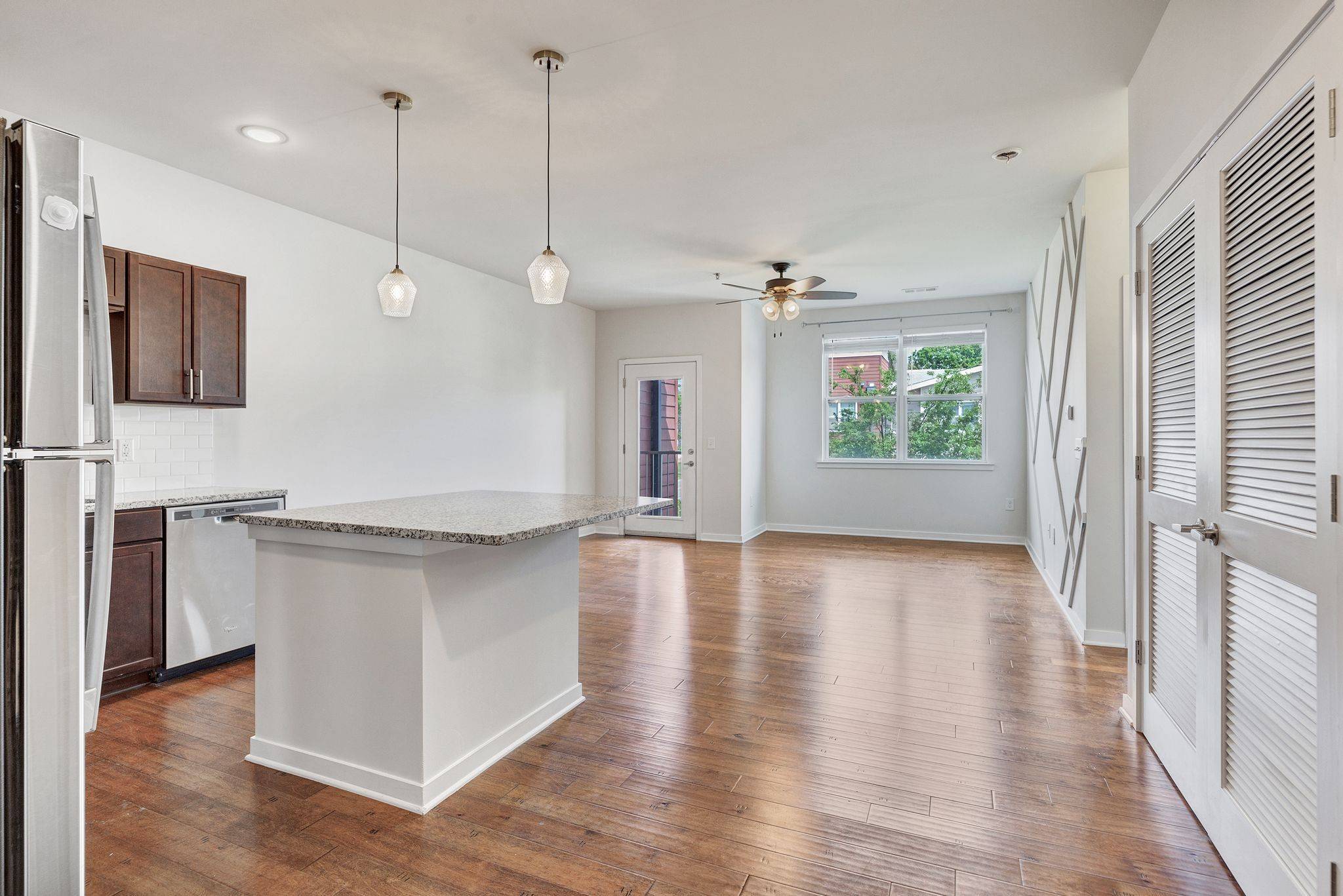 Nashville, TN 37216,1118 Litton Ave #320