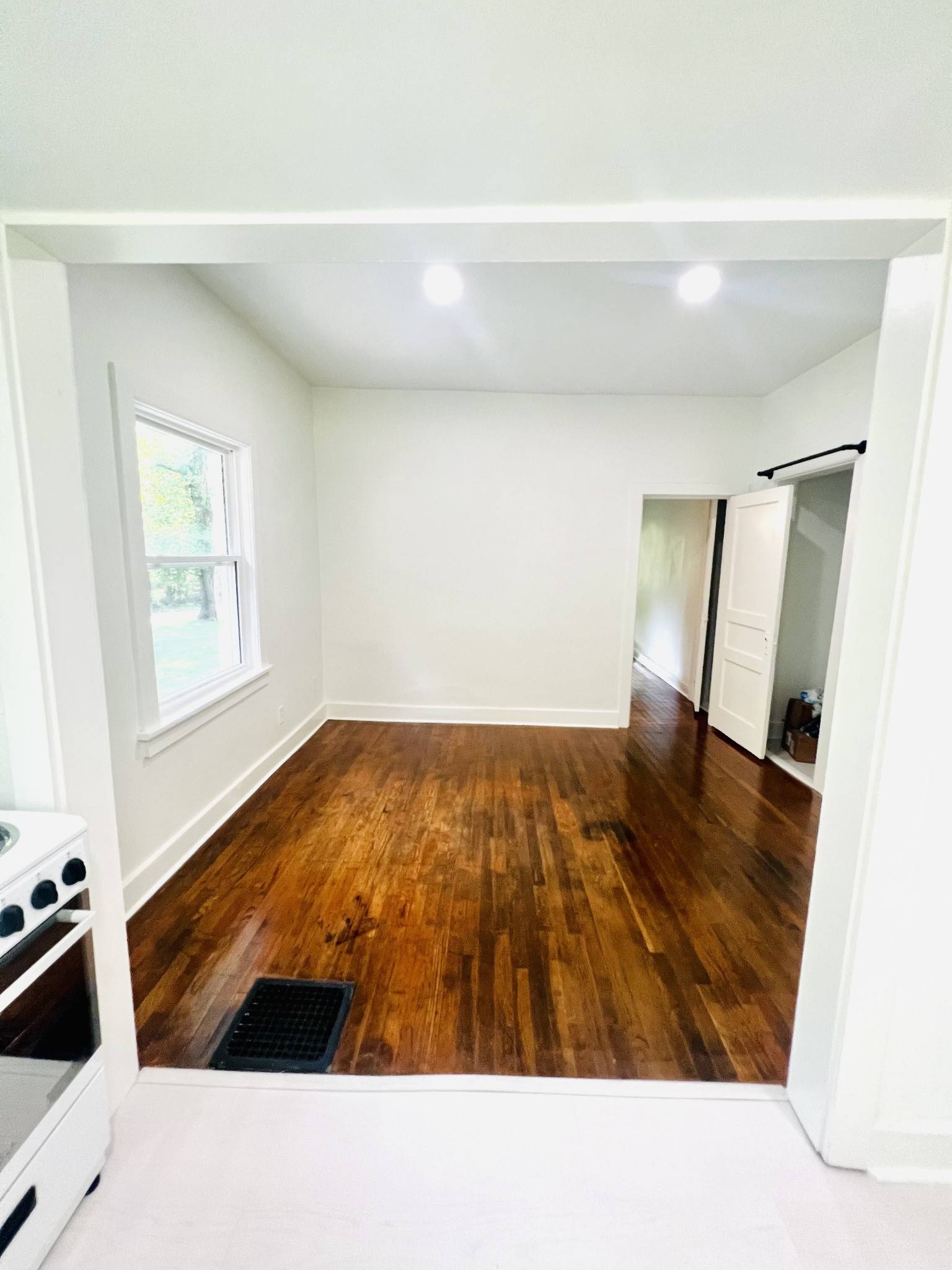 Nashville, TN 37206,1525 Riverside Dr