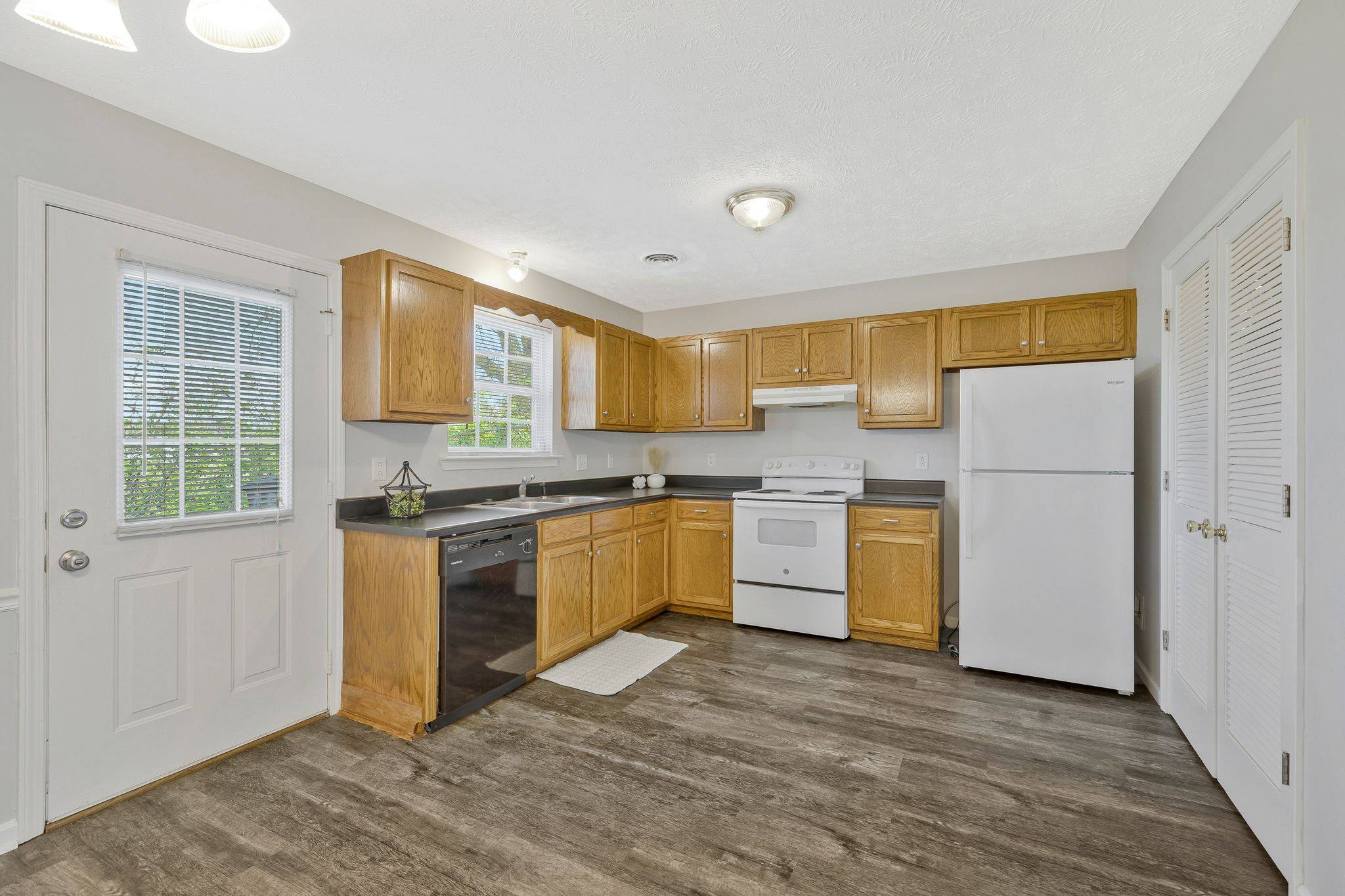 Murfreesboro, TN 37130,1515 Center Pointe Dr