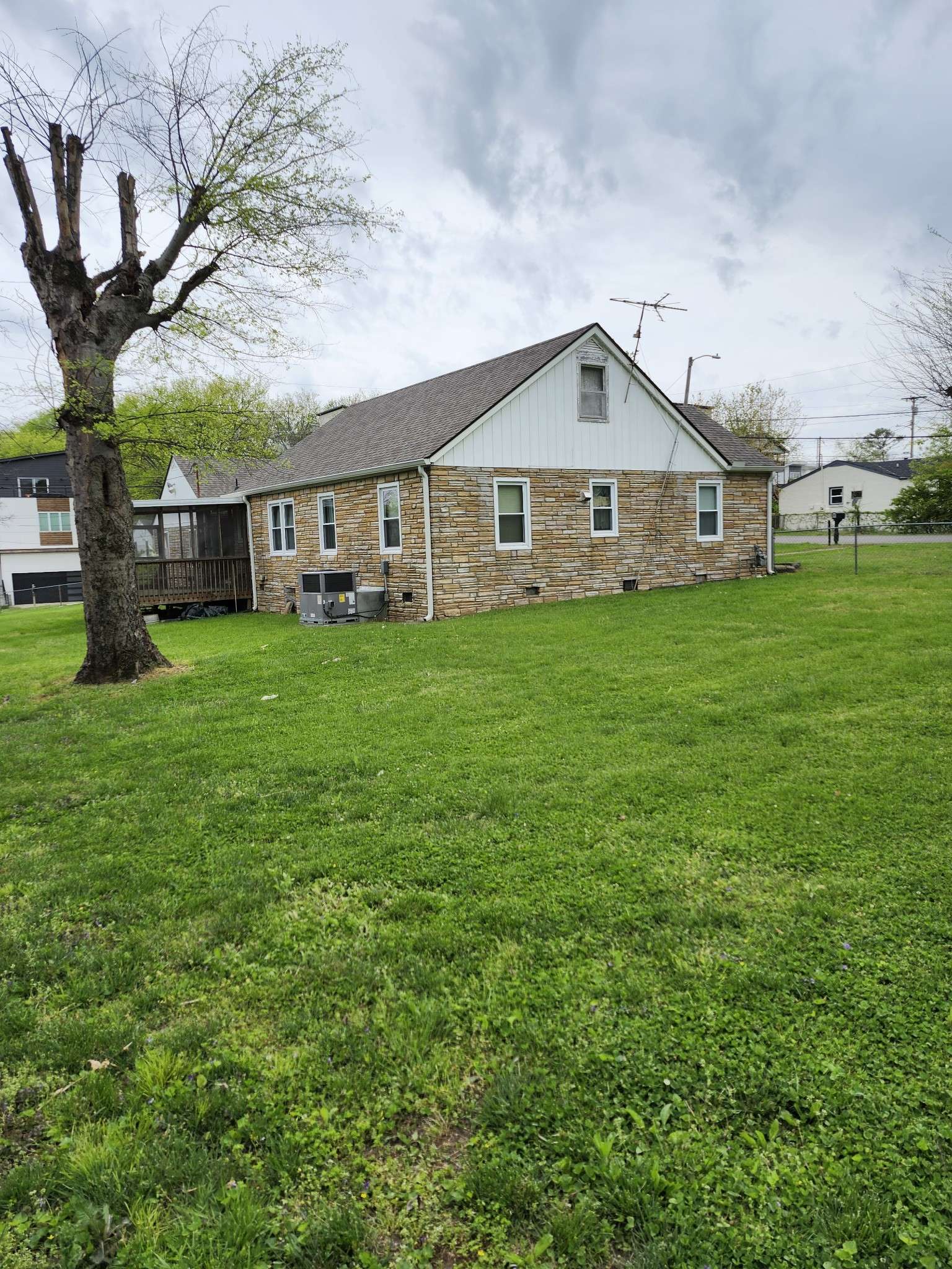 Nashville, TN 37218,2300 Alpine Ave