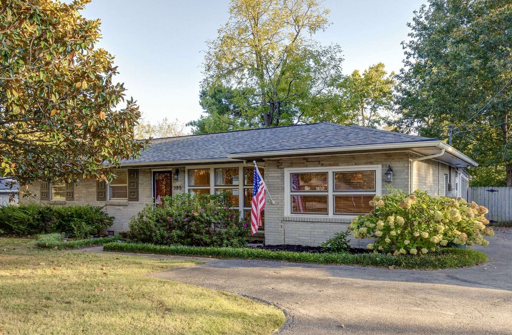Nashville, TN 37211,385 Blackman Rd