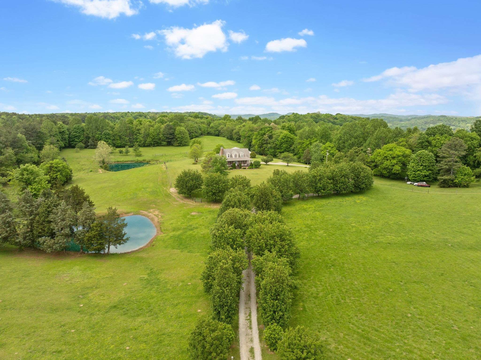 Cornersville, TN 37047,1890 Simmons Ridge Rd
