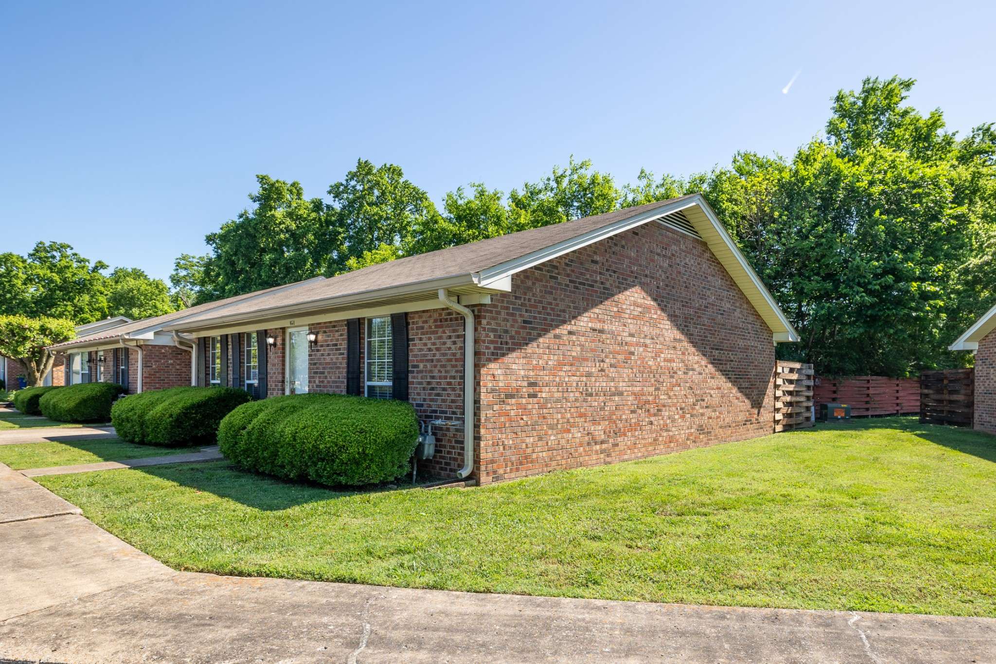 Shelbyville, TN 37160,631 S Brittain St