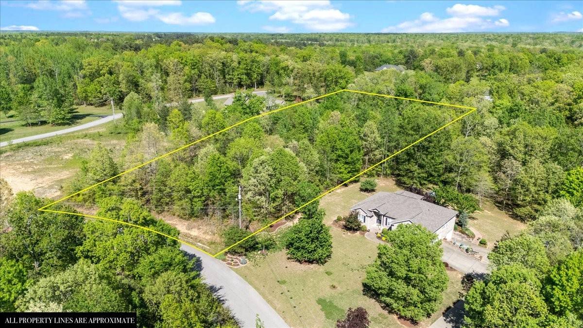 Waverly, TN 37185,0 Wellington Place