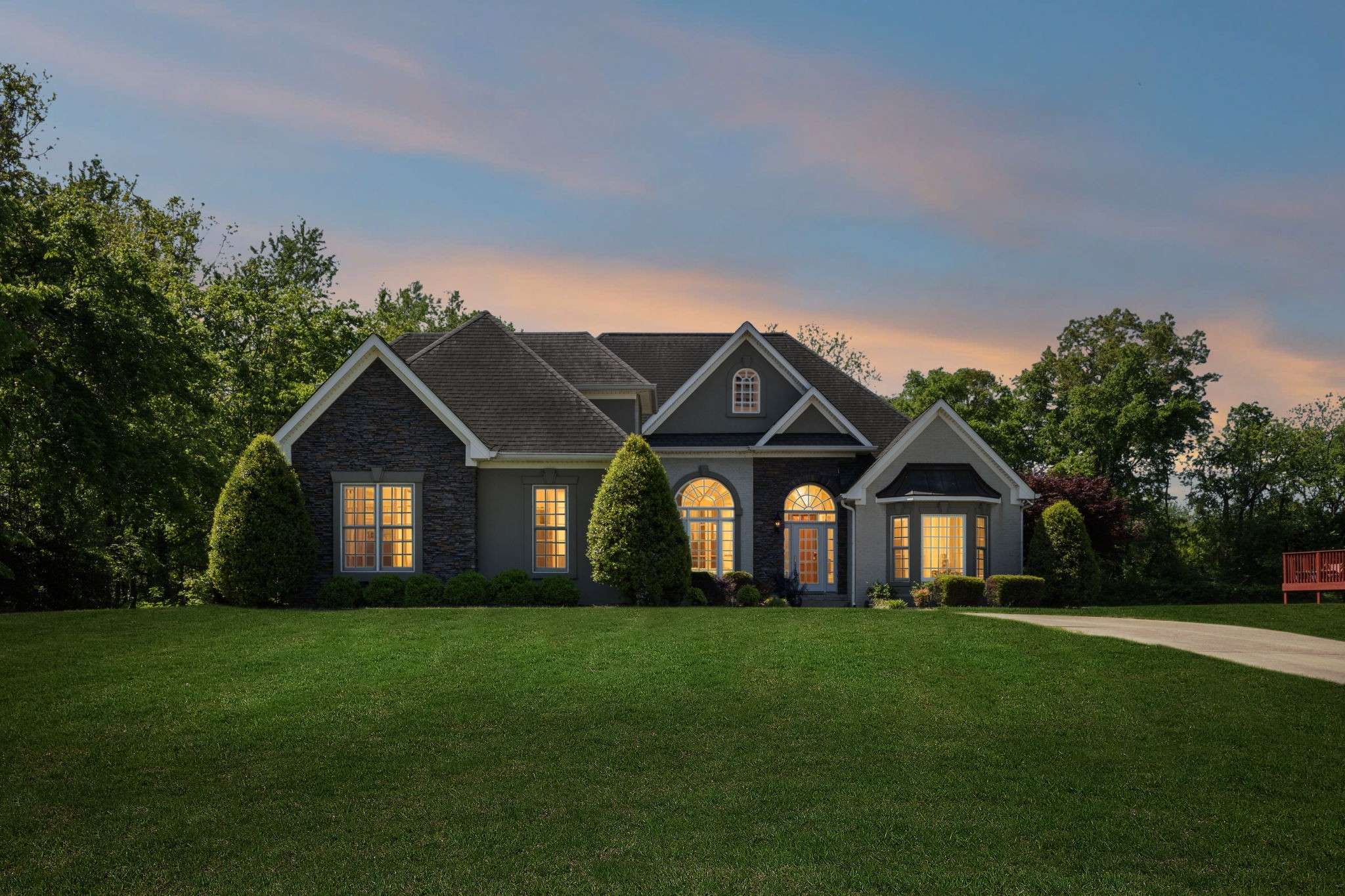 Clarksville, TN 37043,417 Lake Pointe Dr