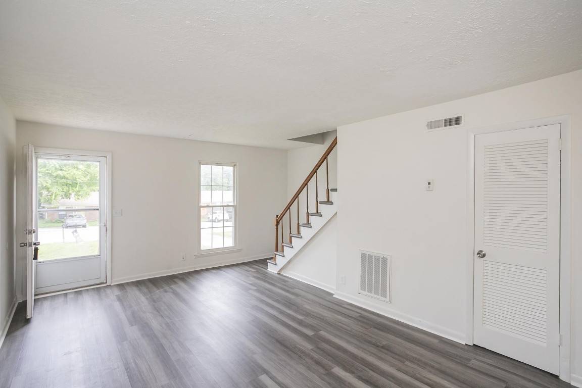 Madison, TN 37115,1517 Meadow Bend Dr