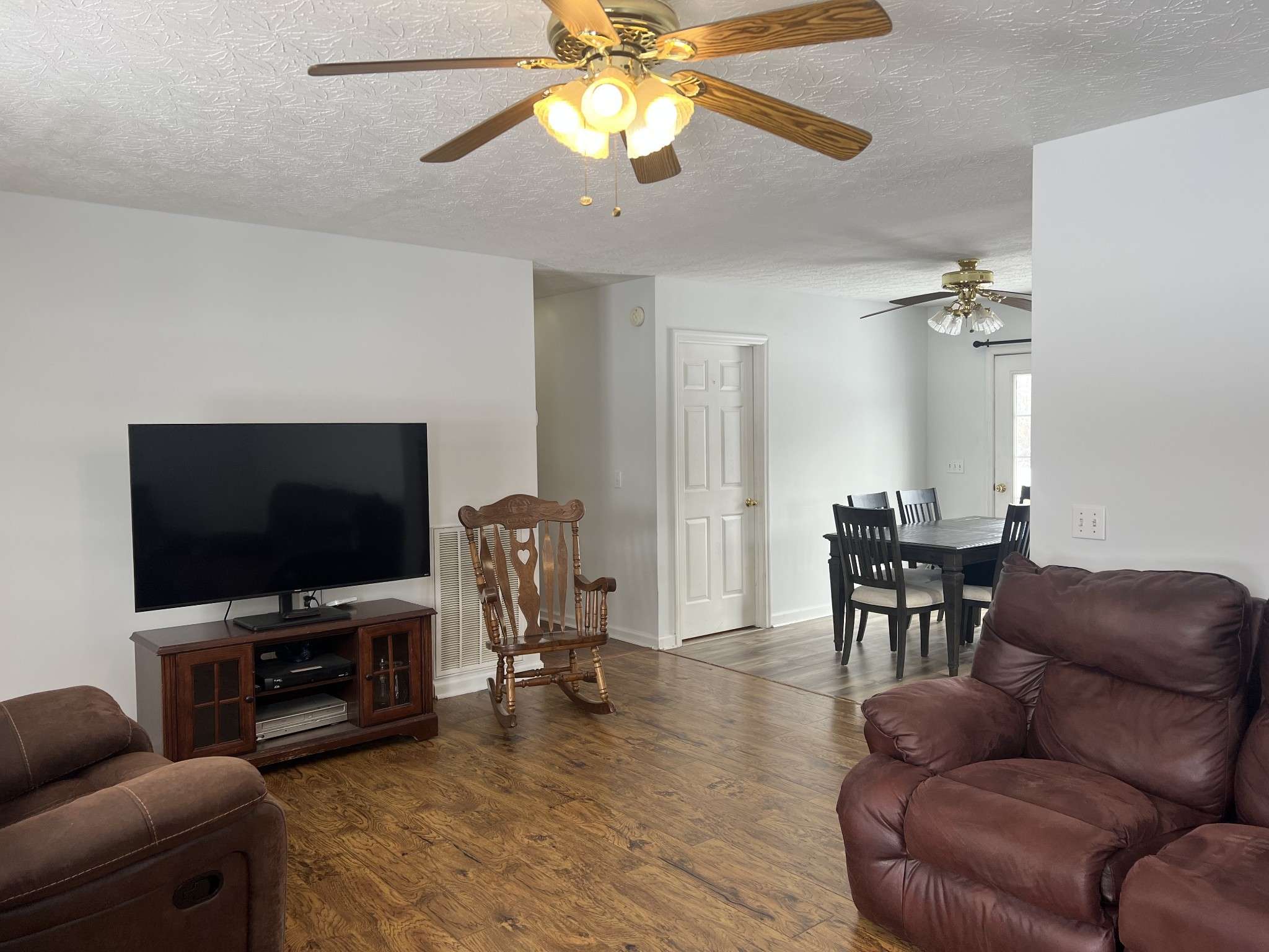 Lafayette, TN 37083,354 Spring Creek Rd