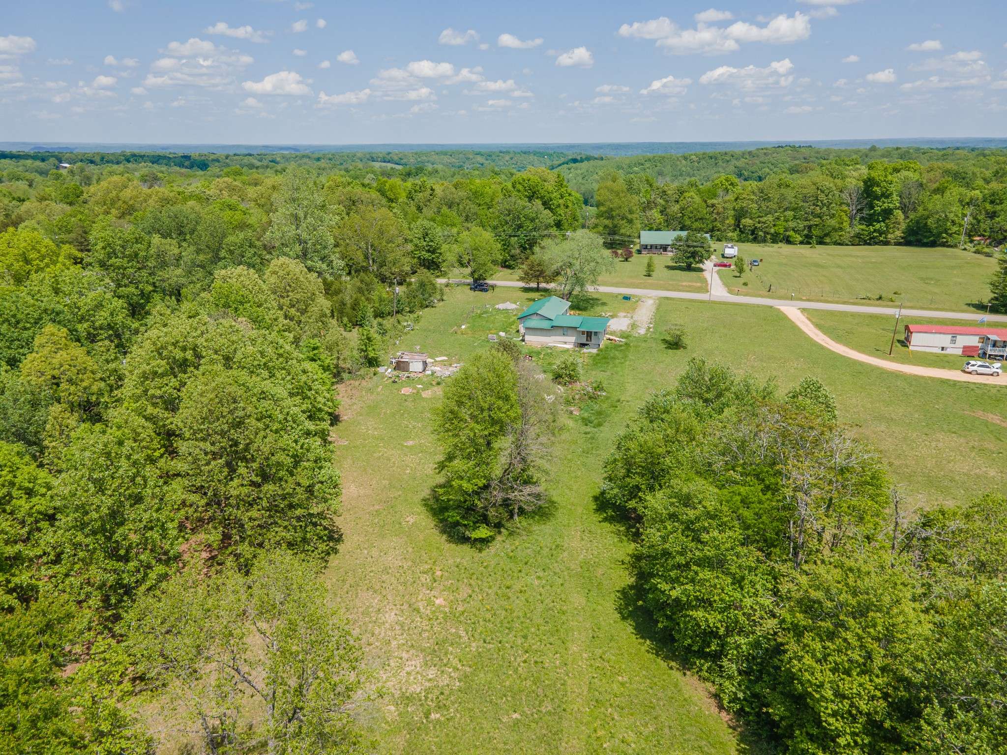 Duck River, TN 38454,2724 She Boss Rd