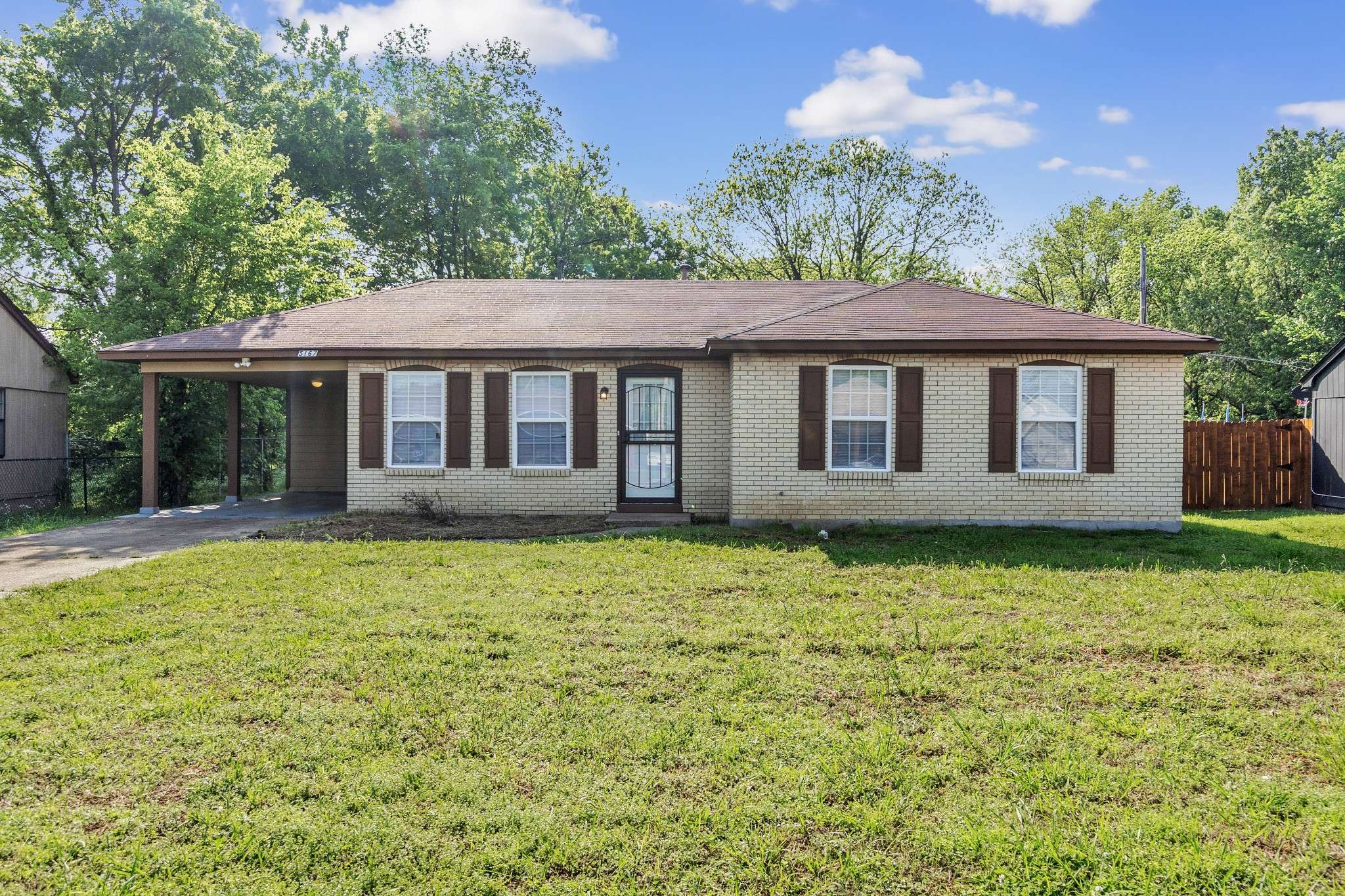 Memphis, TN 38109,5167 Fairley Rd
