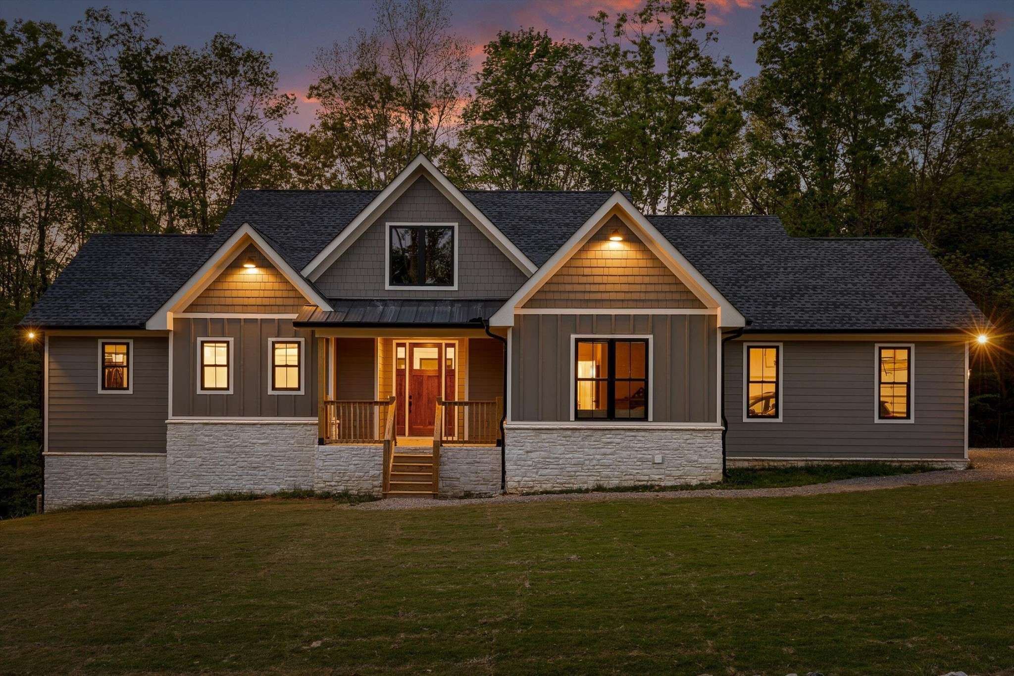 Jasper, TN 37347,490 Moonlight Lane