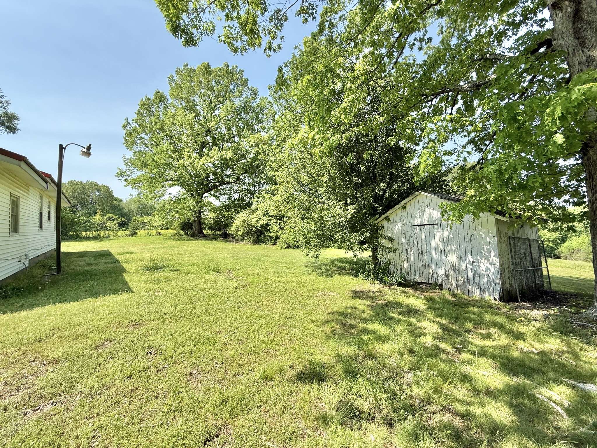 Lawrenceburg, TN 38464,77 Long Branch Rd