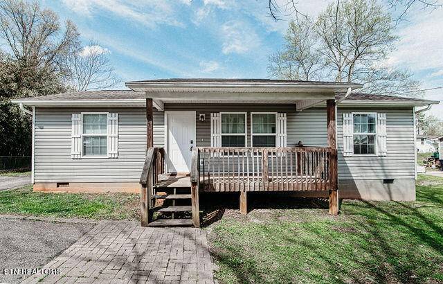 Knoxville, TN 37920,425 Woodlawn Pike