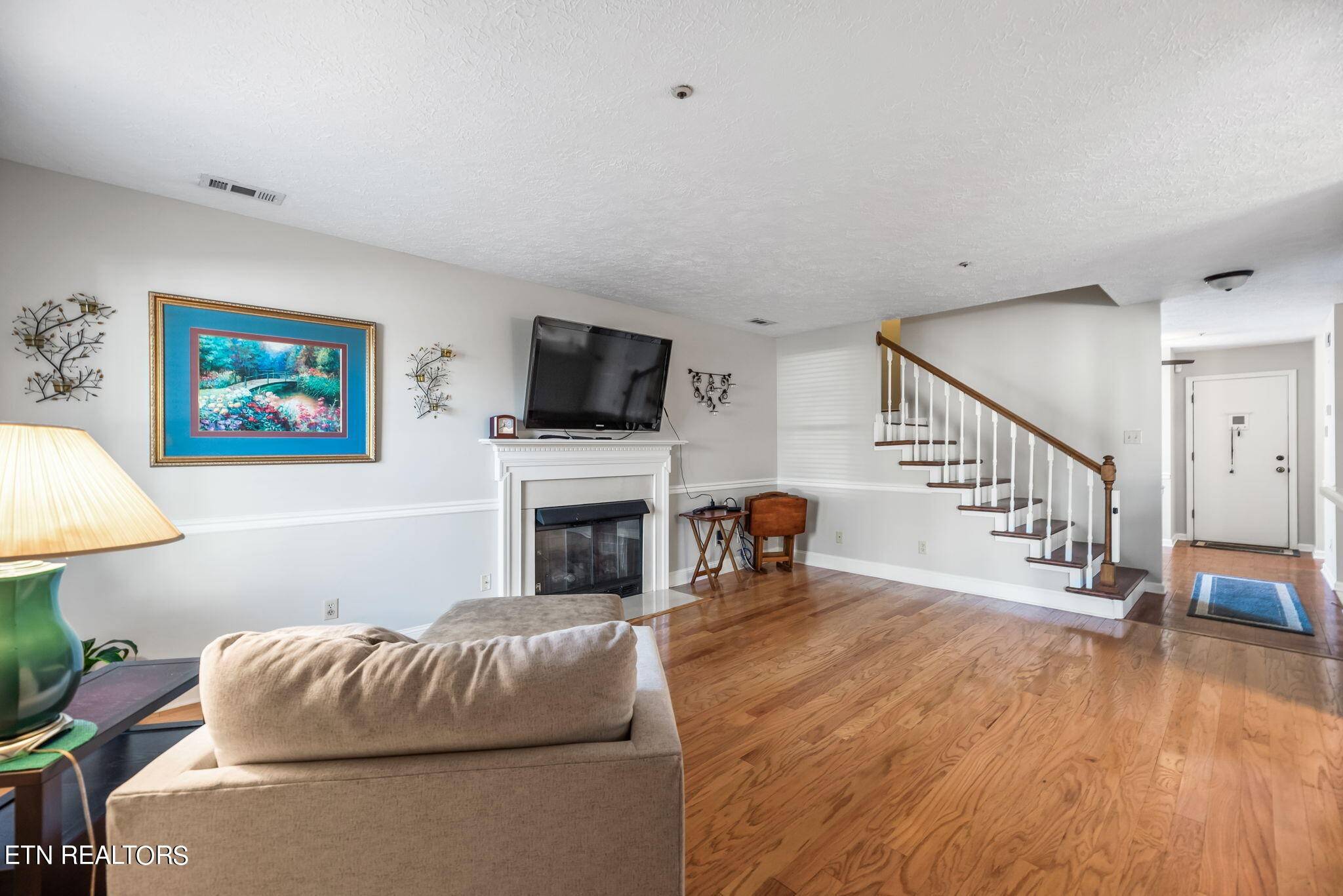 Knoxville, TN 37923,8617 Old Carriage Court