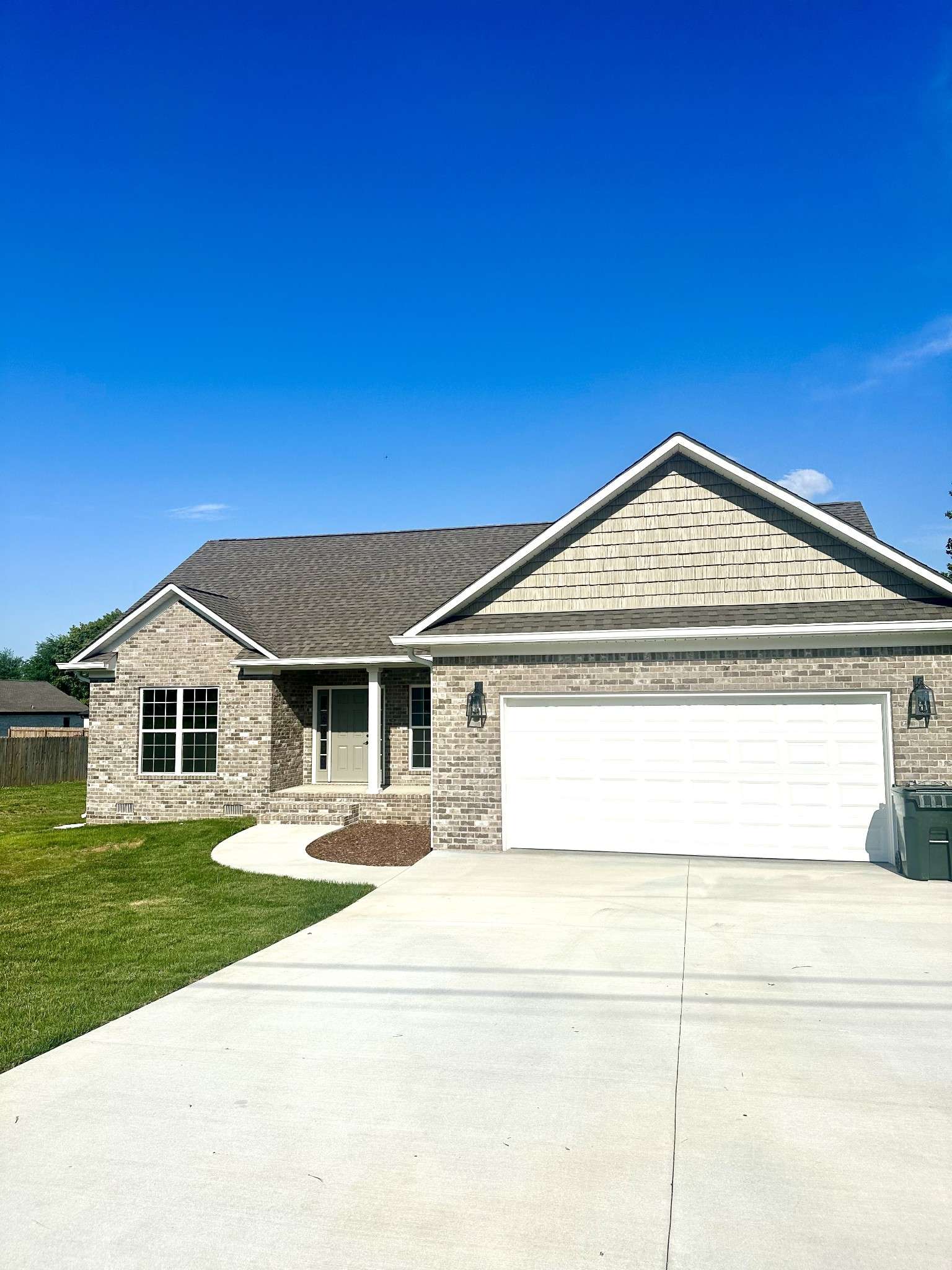 Lawrenceburg, TN 38464,415 Bumpas Rd