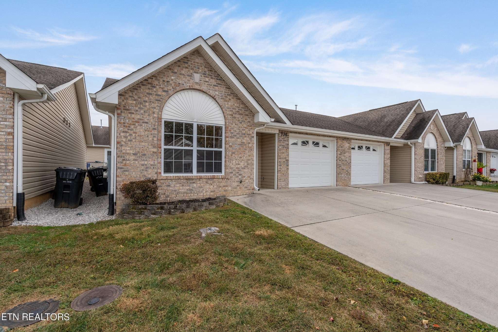 Knoxville, TN 37912,736 Graham Way