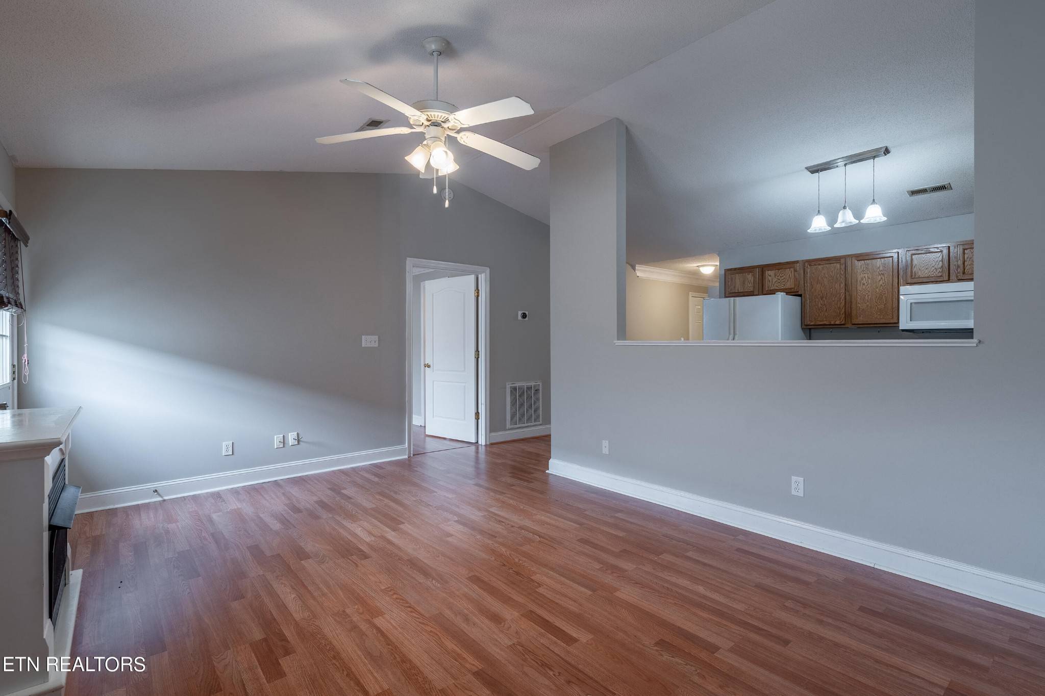 Knoxville, TN 37912,736 Graham Way
